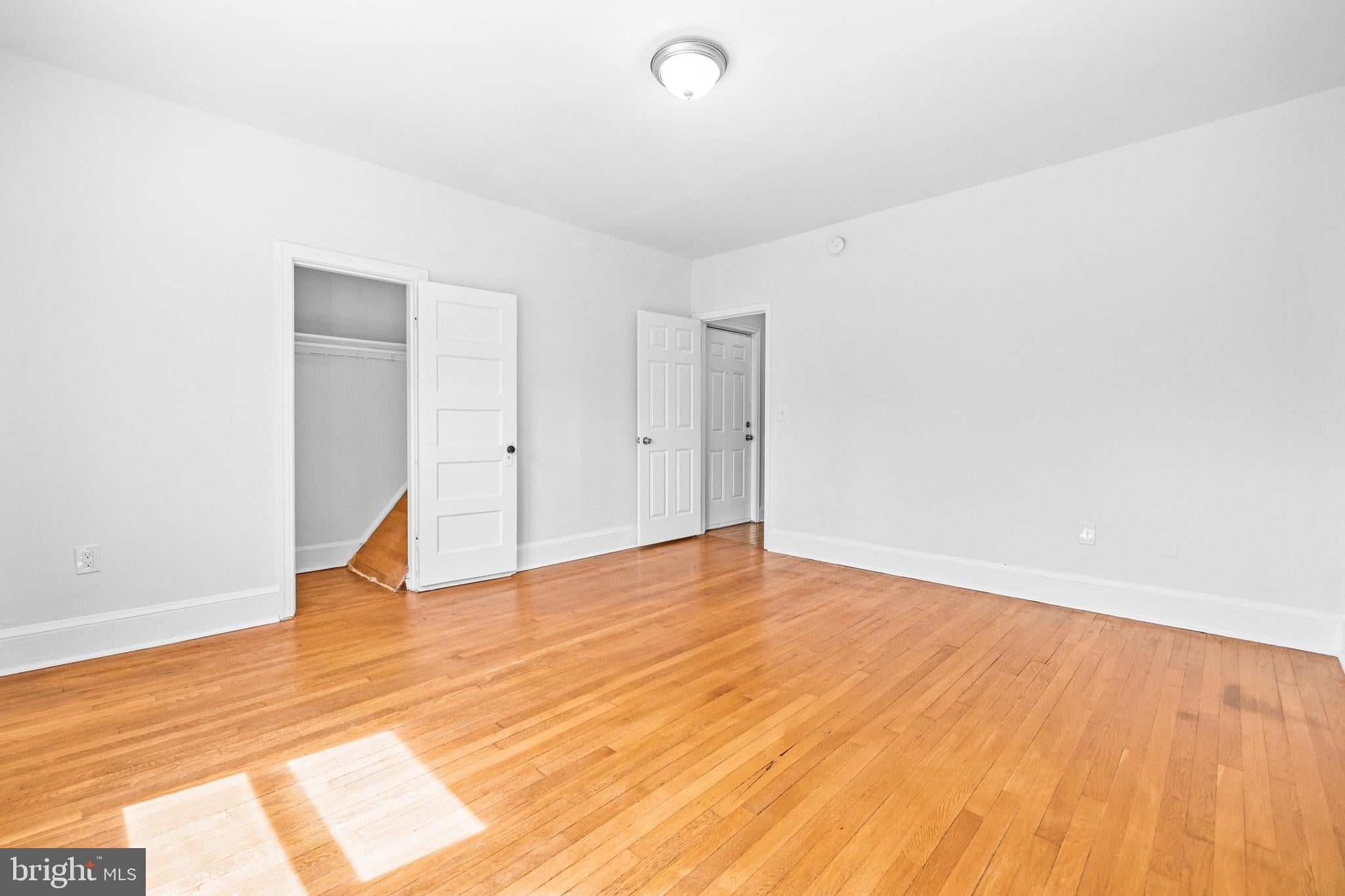 1508 V STREET SE 4
