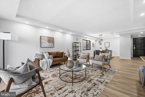 Photo of 6101 Edsall Road #602, ALEXANDRIA, VA 22304 (MLS # VAAX2055636)