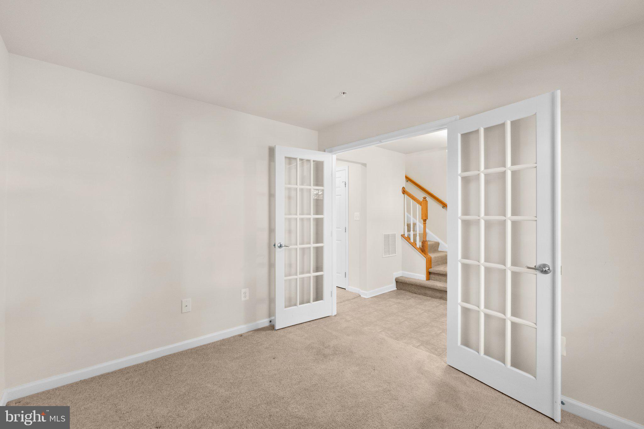 TUSCARORA CREEK - Residential