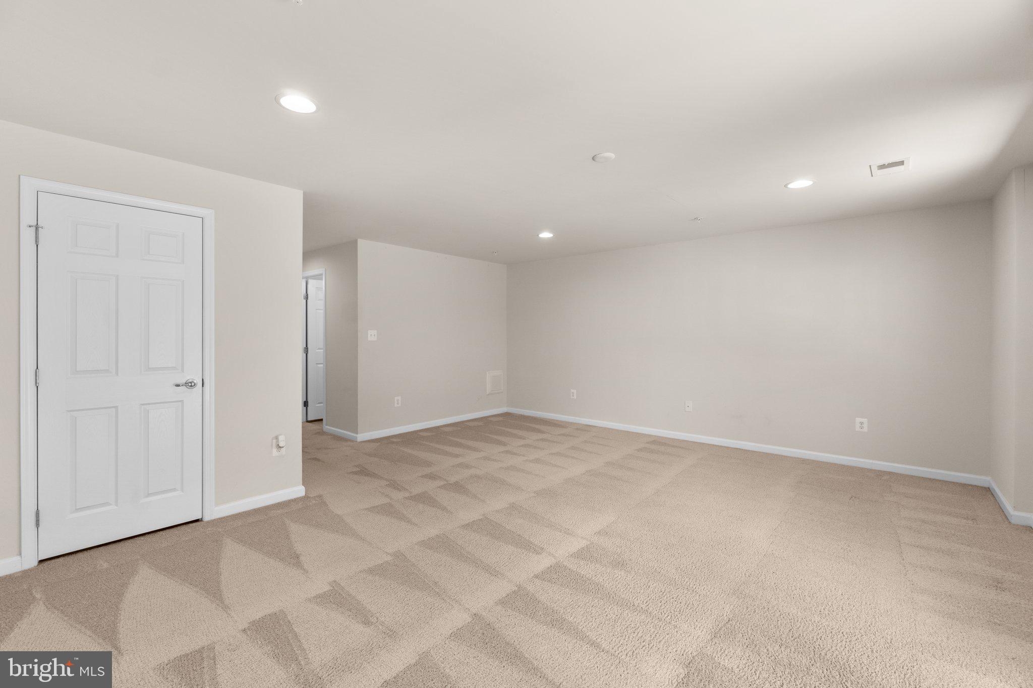 TUSCARORA CREEK - Residential