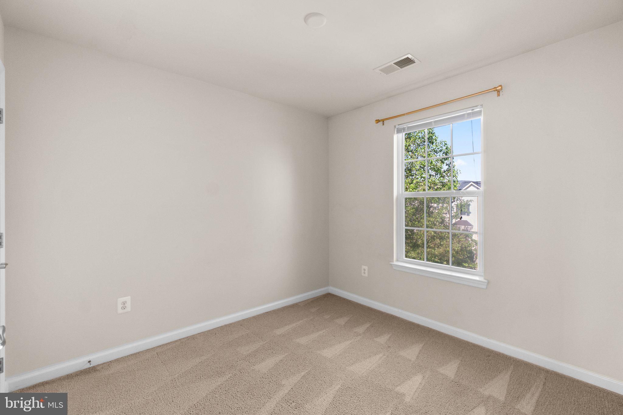 TUSCARORA CREEK - Residential