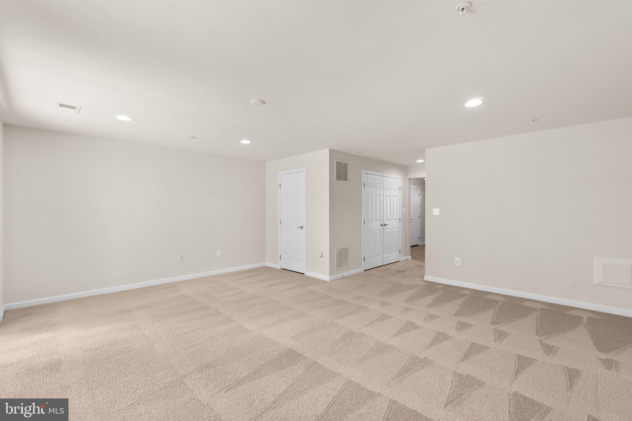 TUSCARORA CREEK - Residential