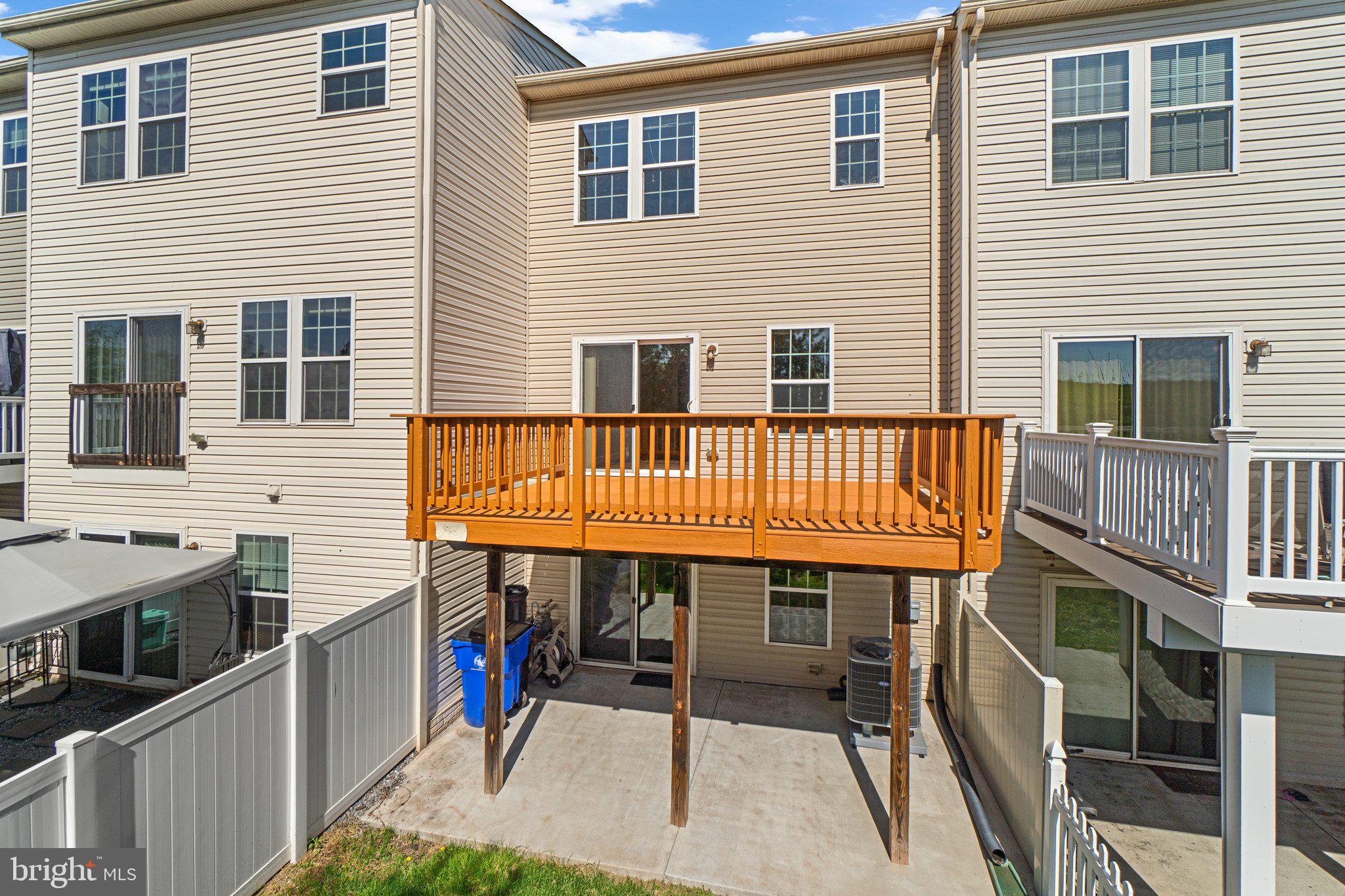 TUSCARORA CREEK - Residential