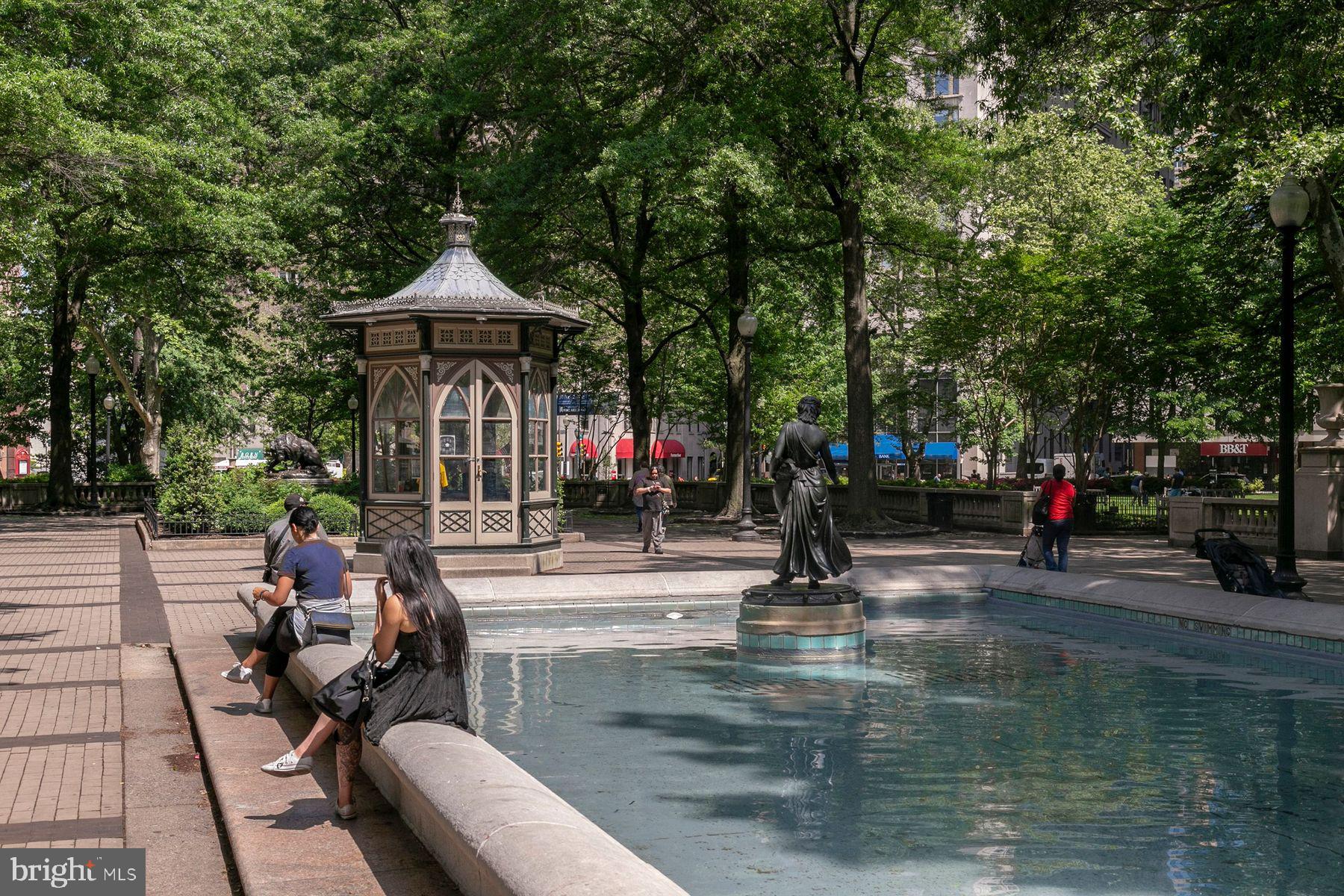 RITTENHOUSE SQUARE - Residential