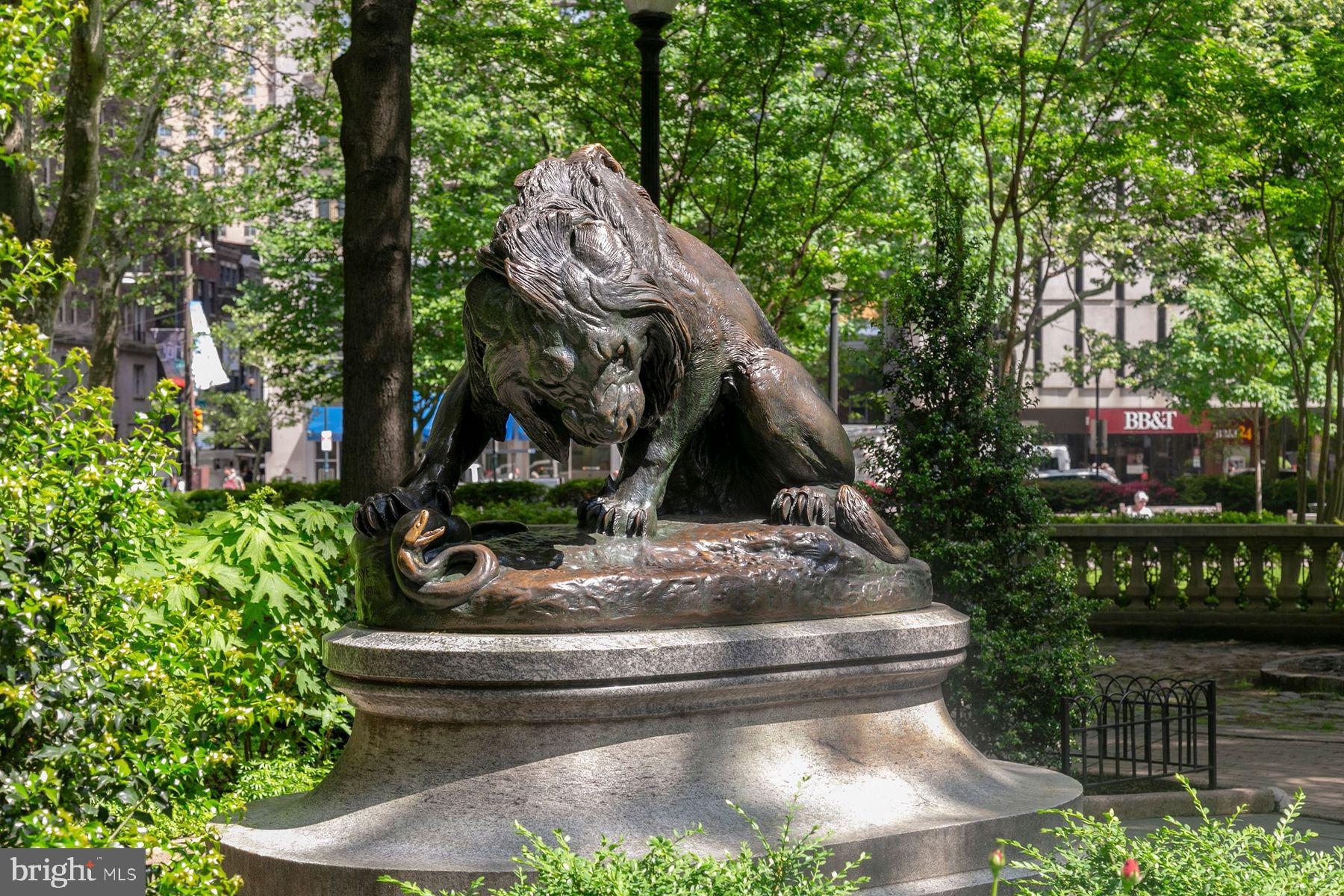 RITTENHOUSE SQUARE - Residential
