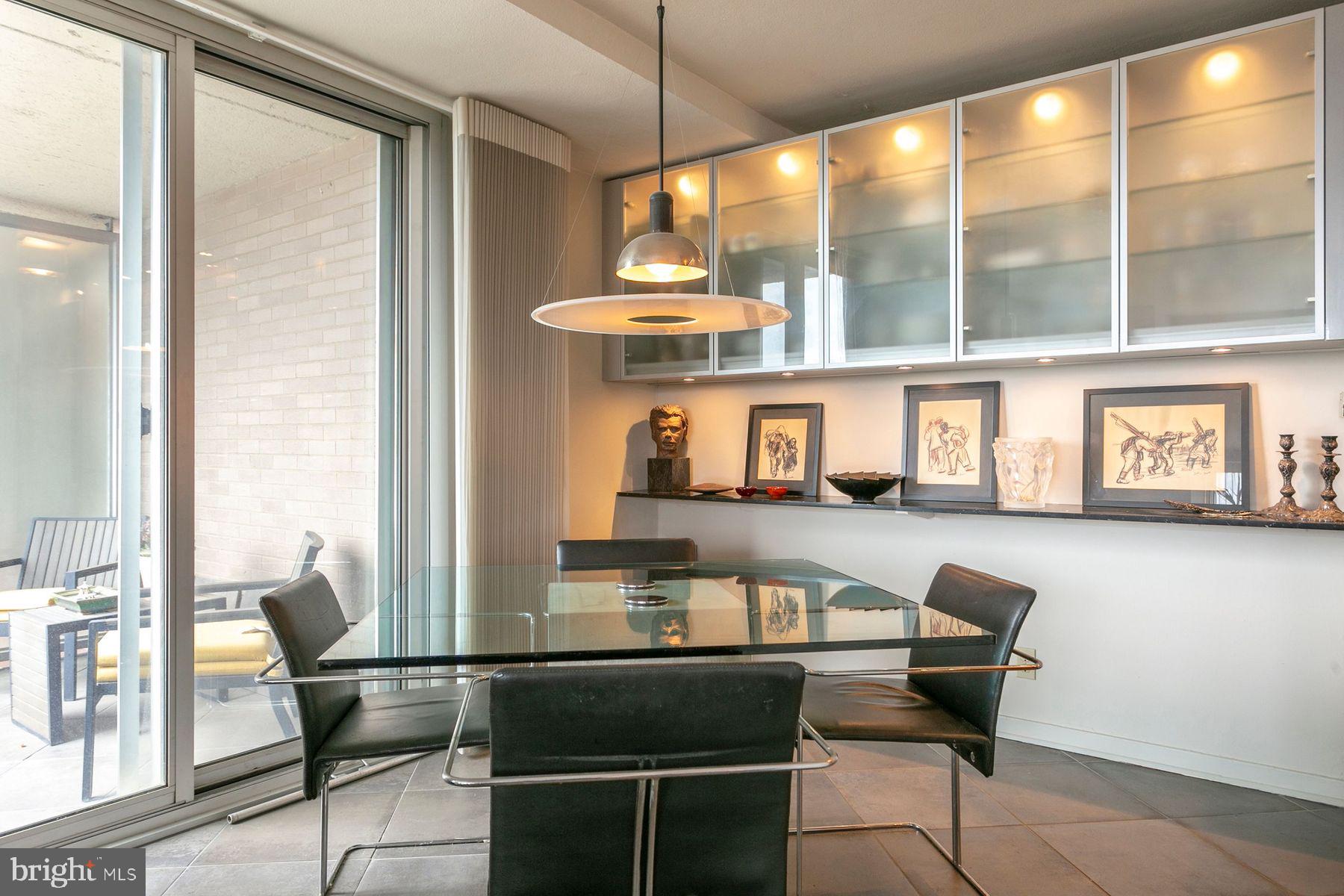 224-30 W. RITTENHOUSE SQUARE 1410