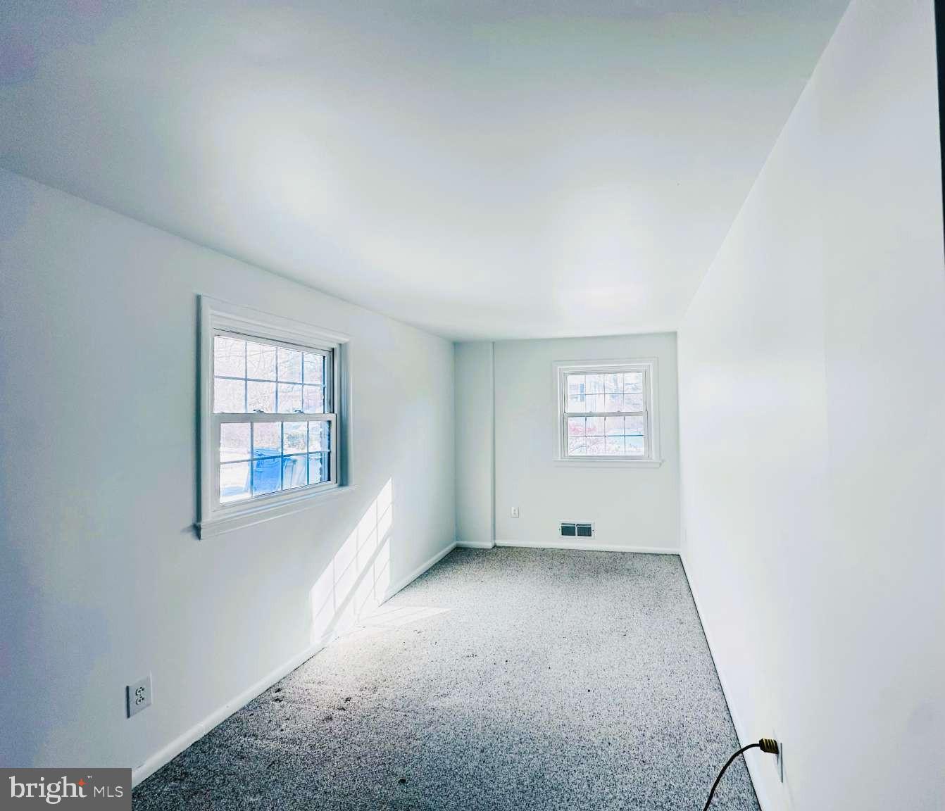 COUNTRY CLUB HILLS - Residential