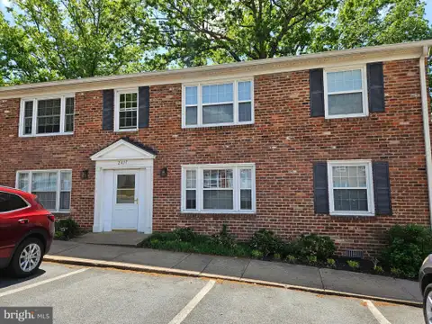 2417 Barracks Pl Unit 1, Charlottesville, VA MLS: VAAB2001254