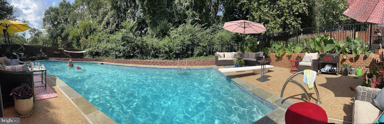 WOODLAWN - Residential