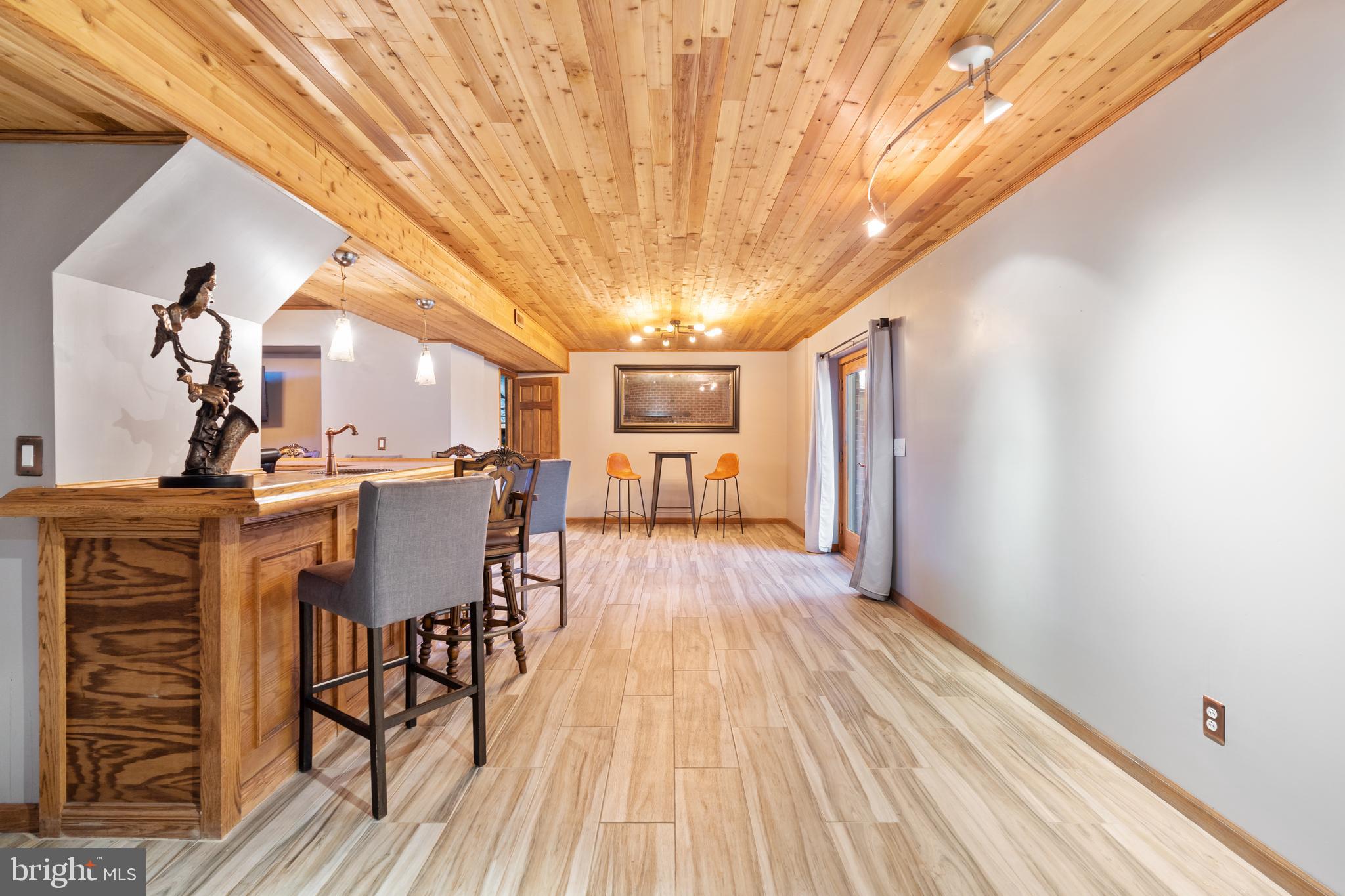 WOODLAWN - Residential