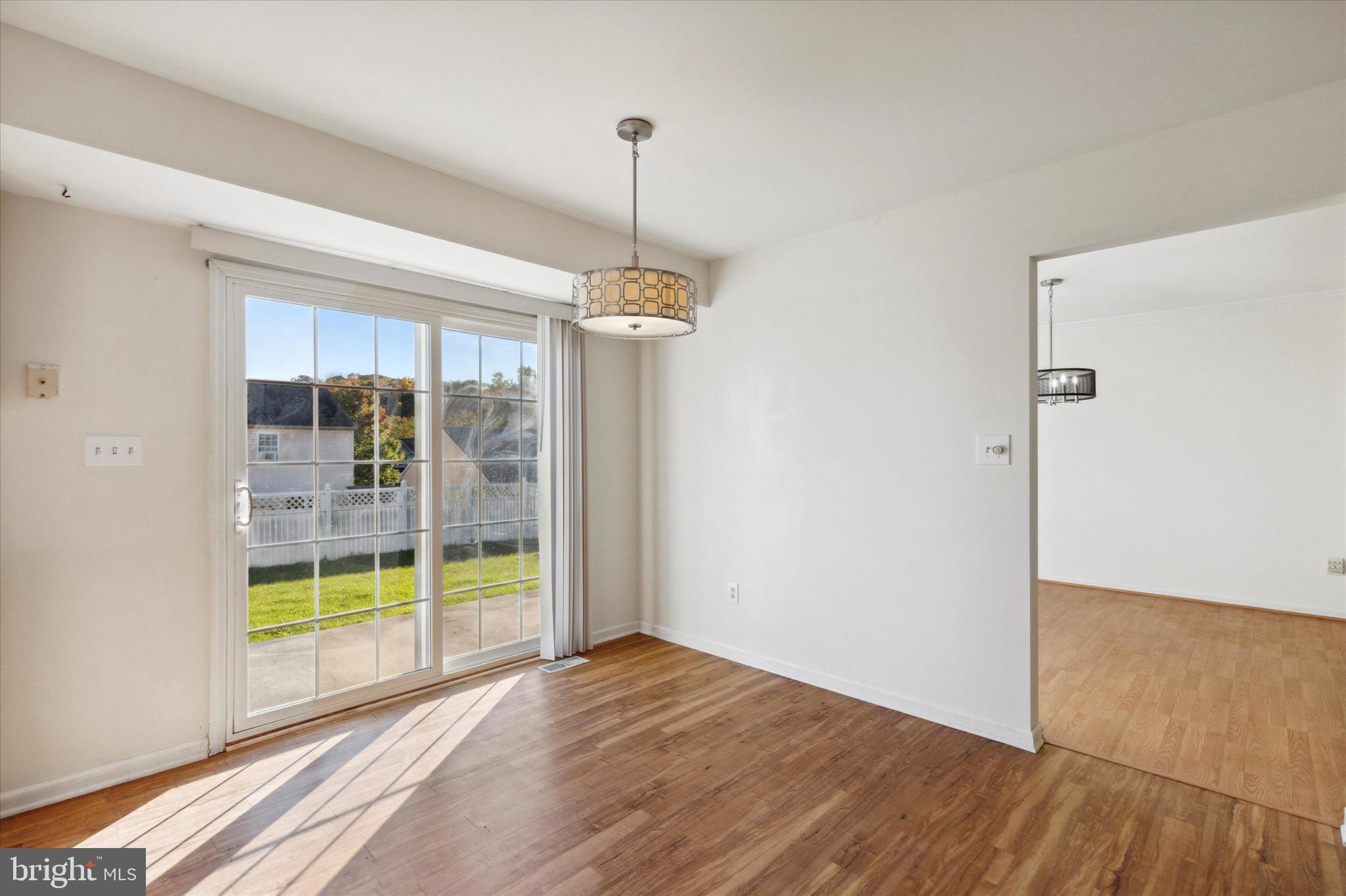 HUNTERS RUN - Residential Lease