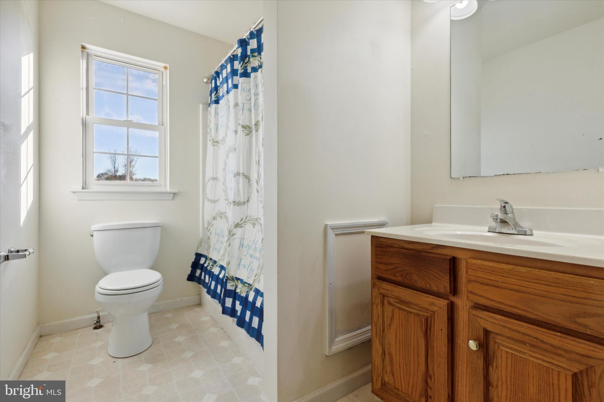 HUNTERS RUN - Residential Lease