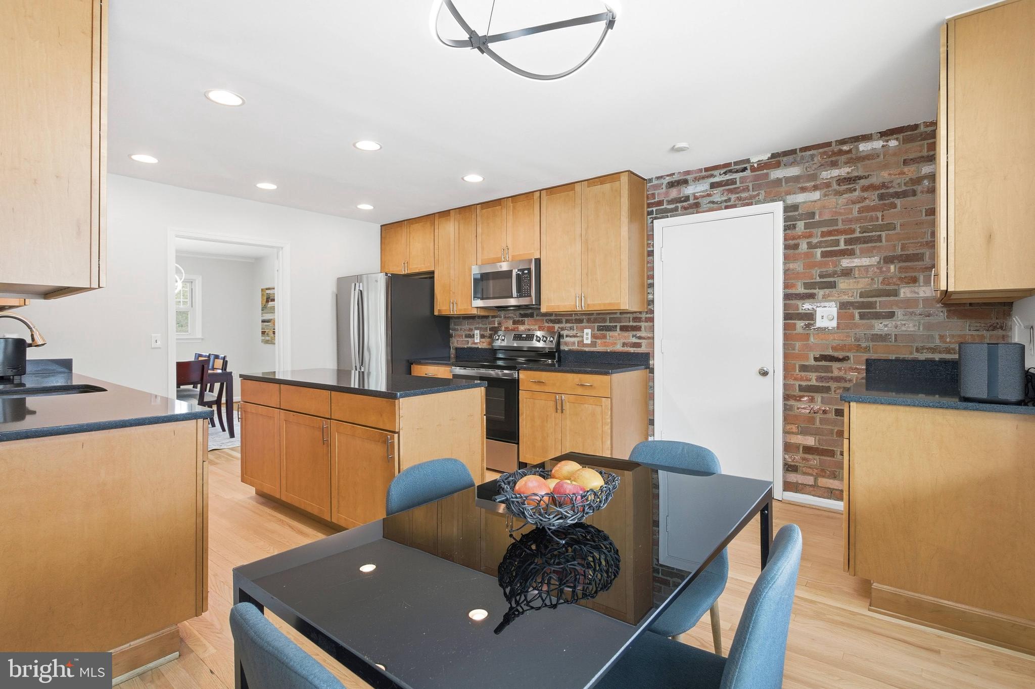 WESTWOOD PARK - Residential