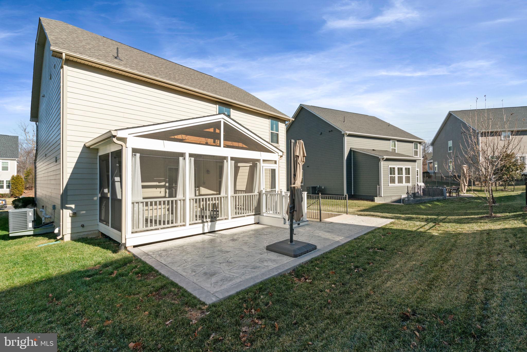 POTOMAC SHORES - Residential