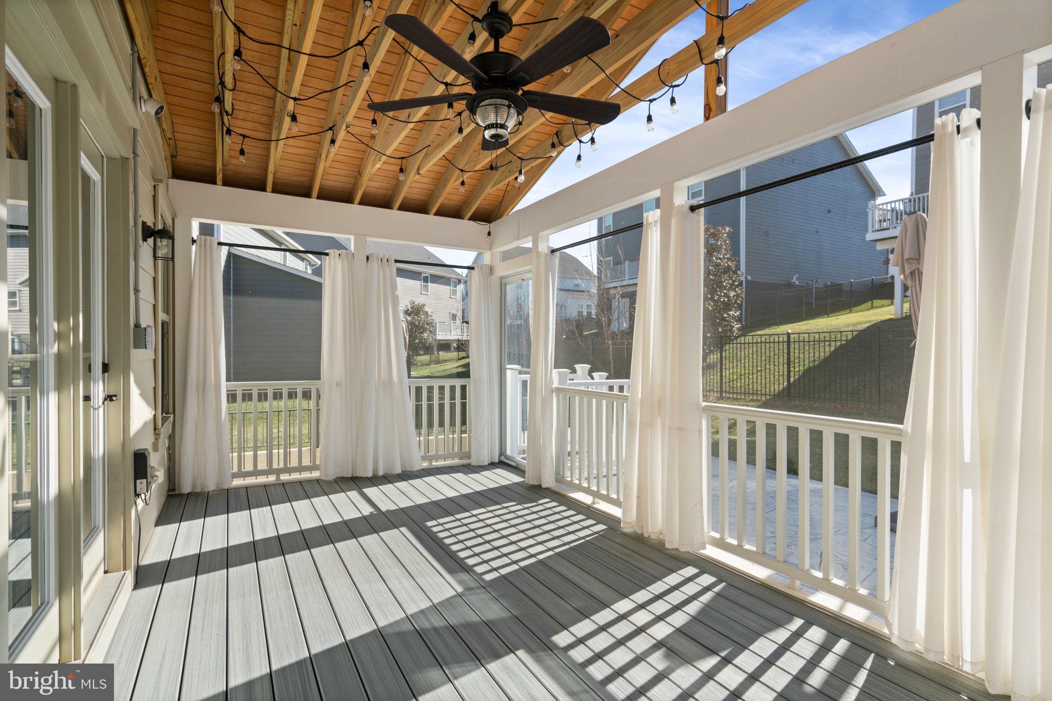 POTOMAC SHORES - Residential