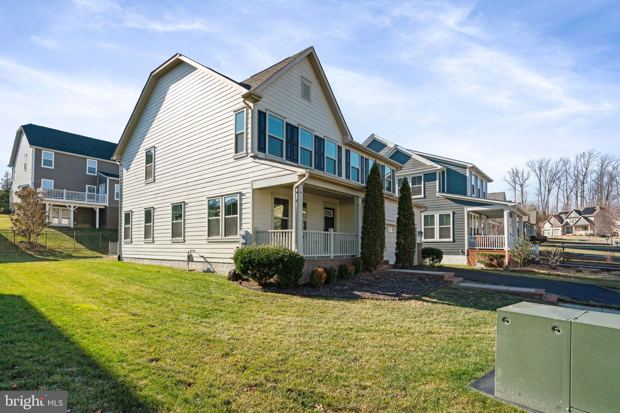 POTOMAC SHORES - Residential