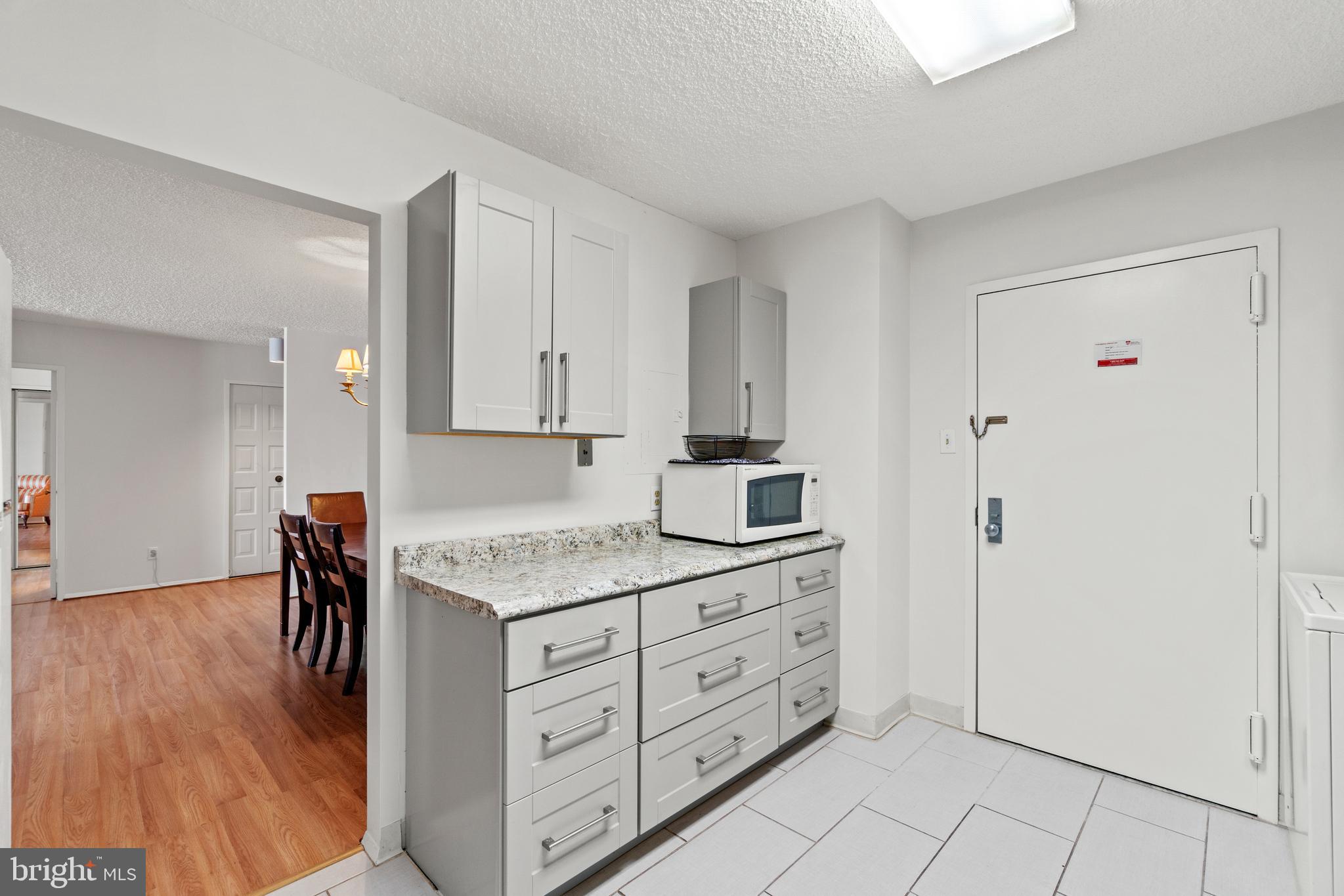 REGENCY AT MCLEAN - Residential Lease