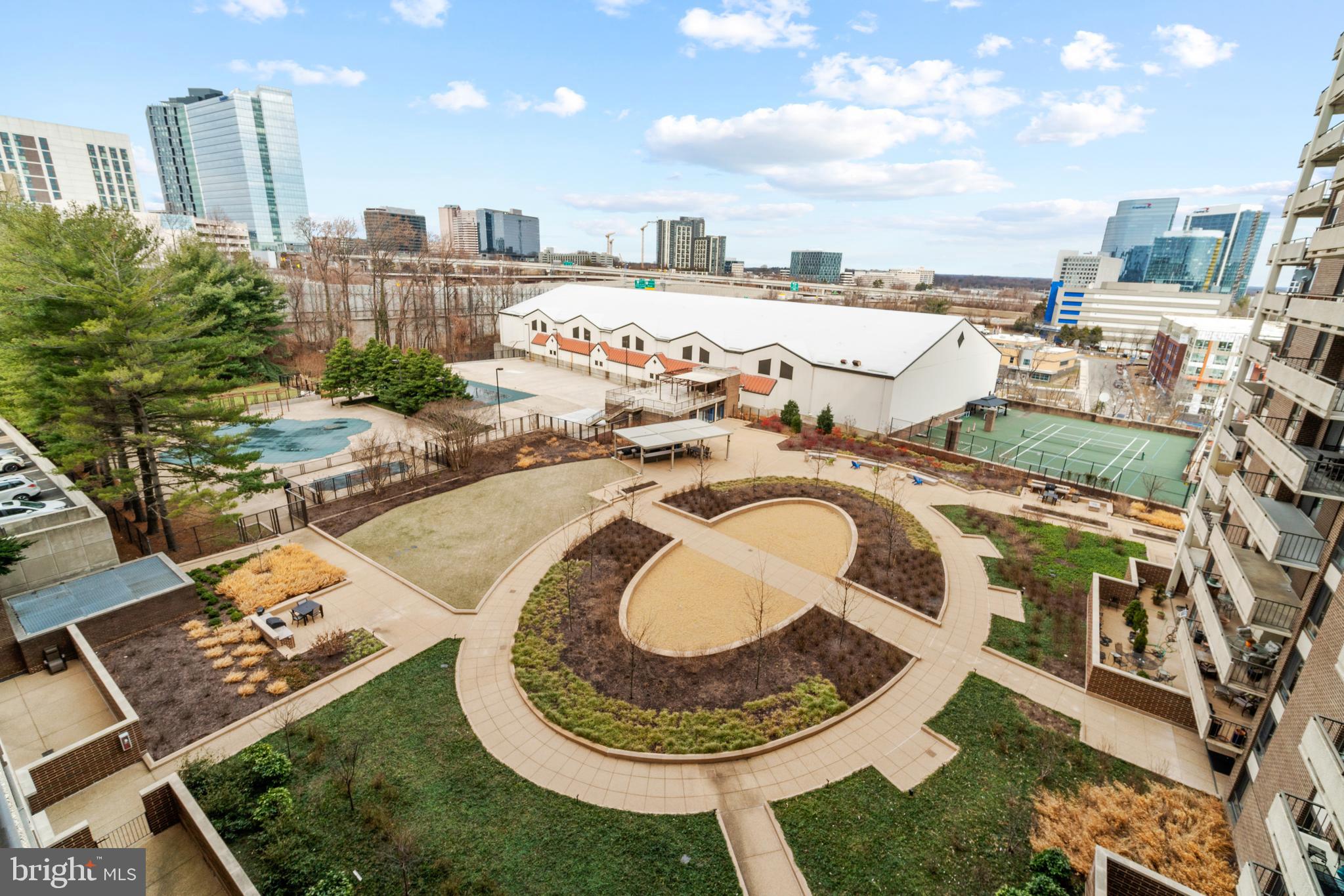 REGENCY AT MCLEAN - Residential Lease