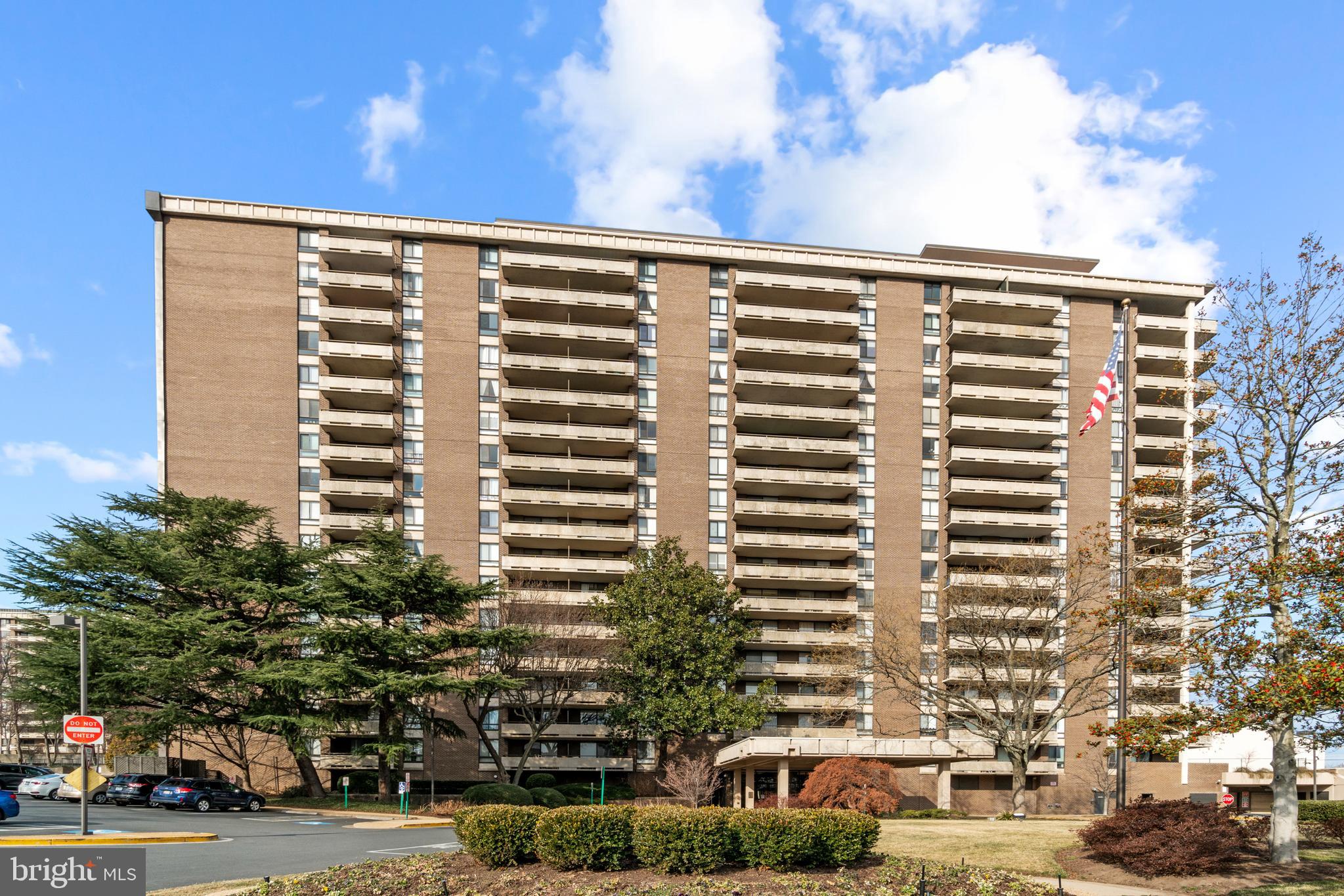 REGENCY AT MCLEAN - Residential Lease