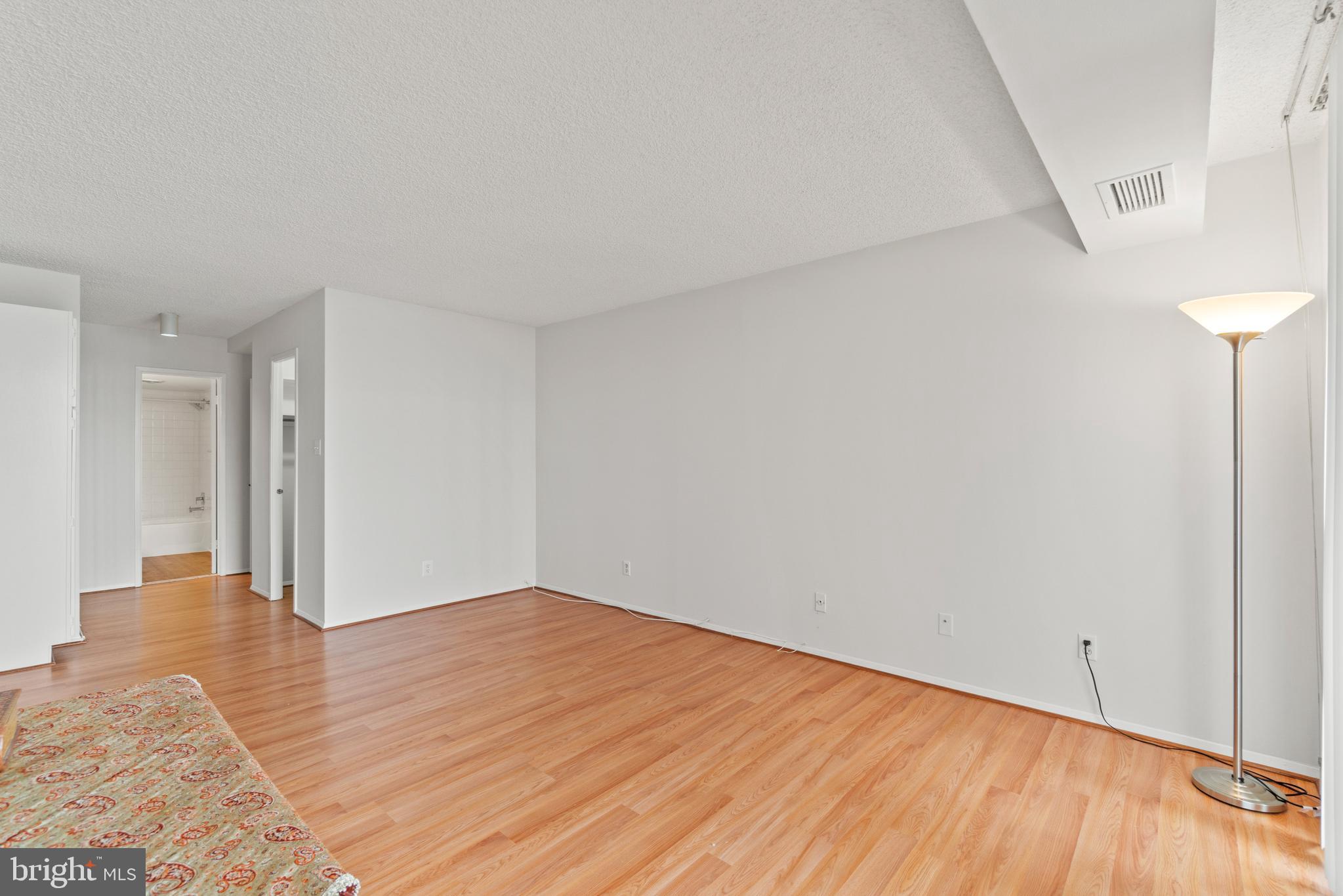 REGENCY AT MCLEAN - Residential Lease