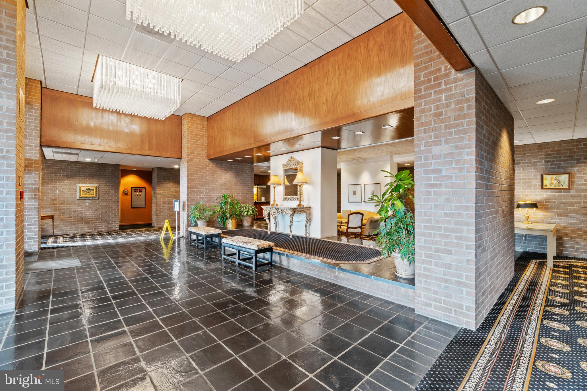 REGENCY AT MCLEAN - Residential Lease