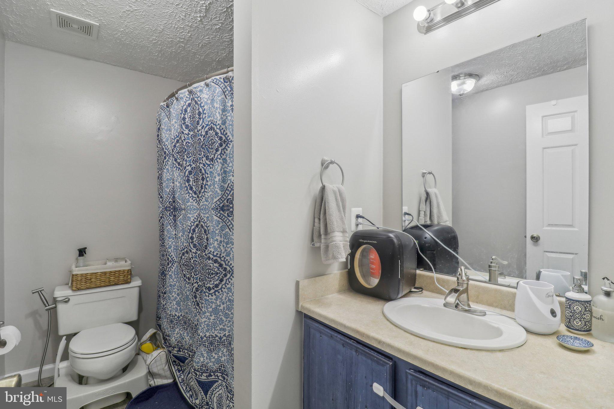 NEWINGTON FOREST - Residential