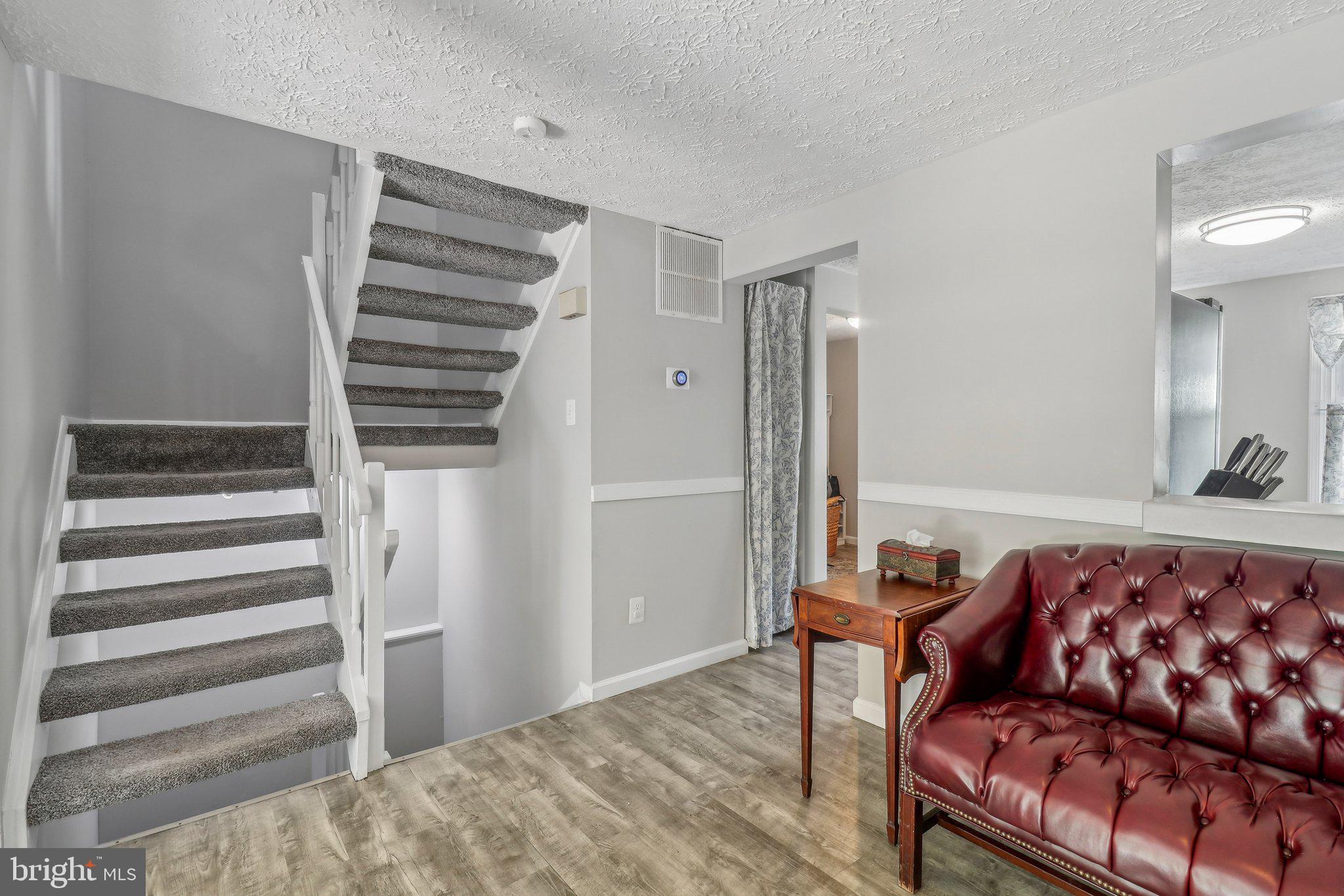 NEWINGTON FOREST - Residential