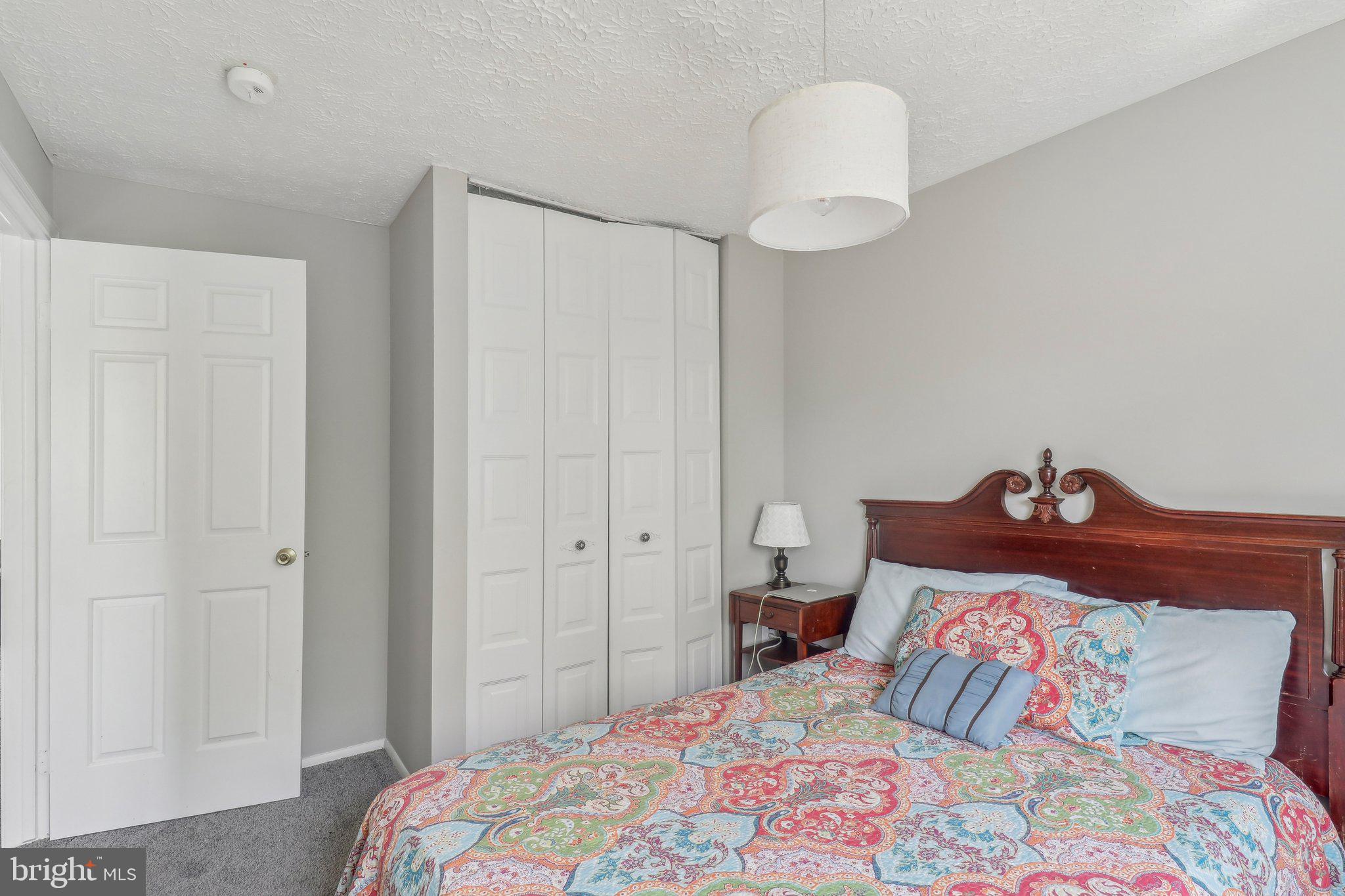 NEWINGTON FOREST - Residential