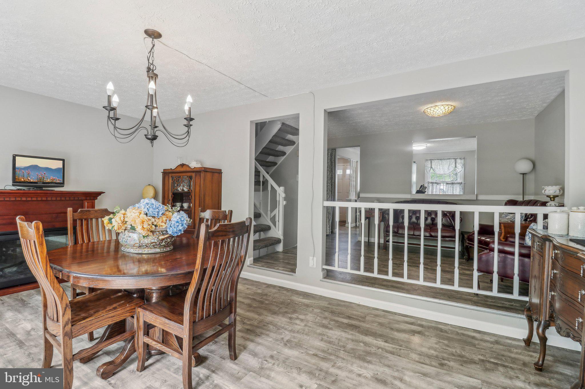 NEWINGTON FOREST - Residential