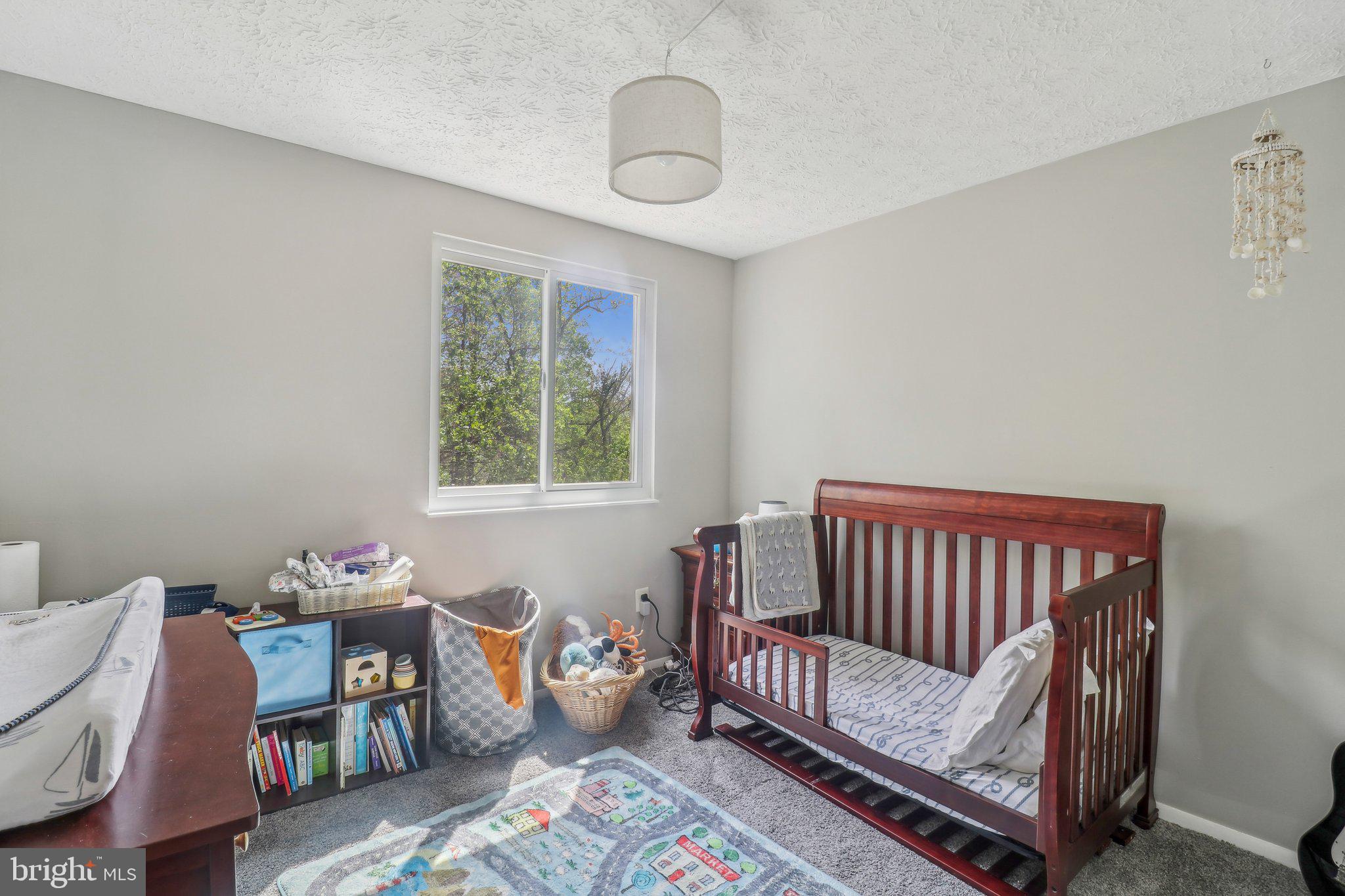 NEWINGTON FOREST - Residential