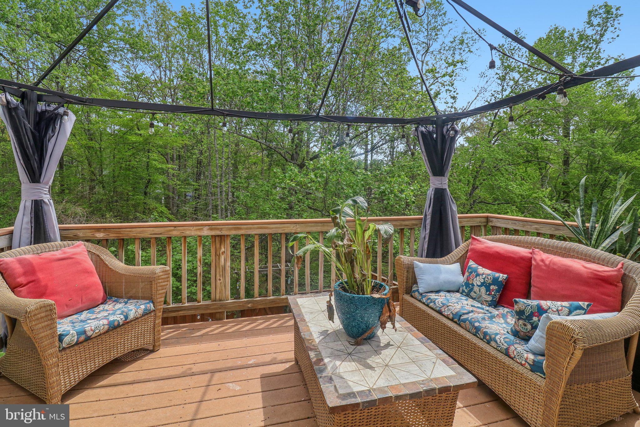 NEWINGTON FOREST - Residential