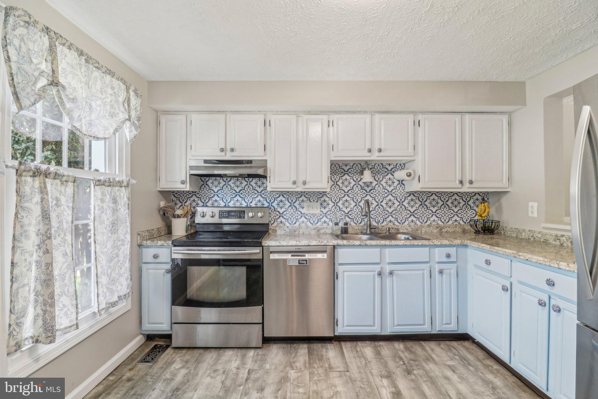 NEWINGTON FOREST - Residential