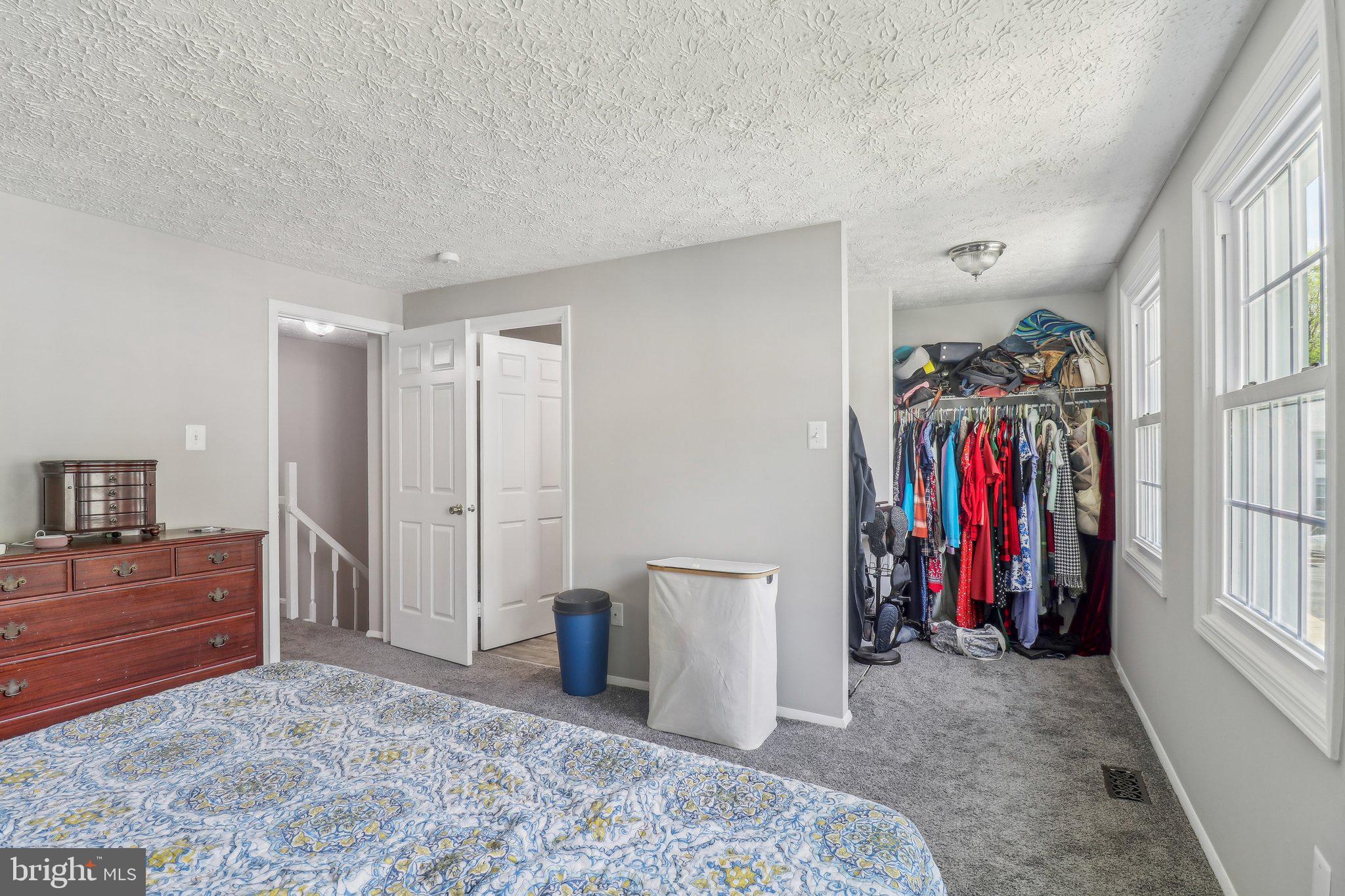 NEWINGTON FOREST - Residential