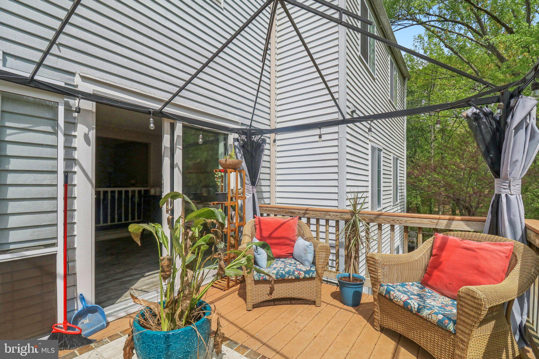 NEWINGTON FOREST - Residential