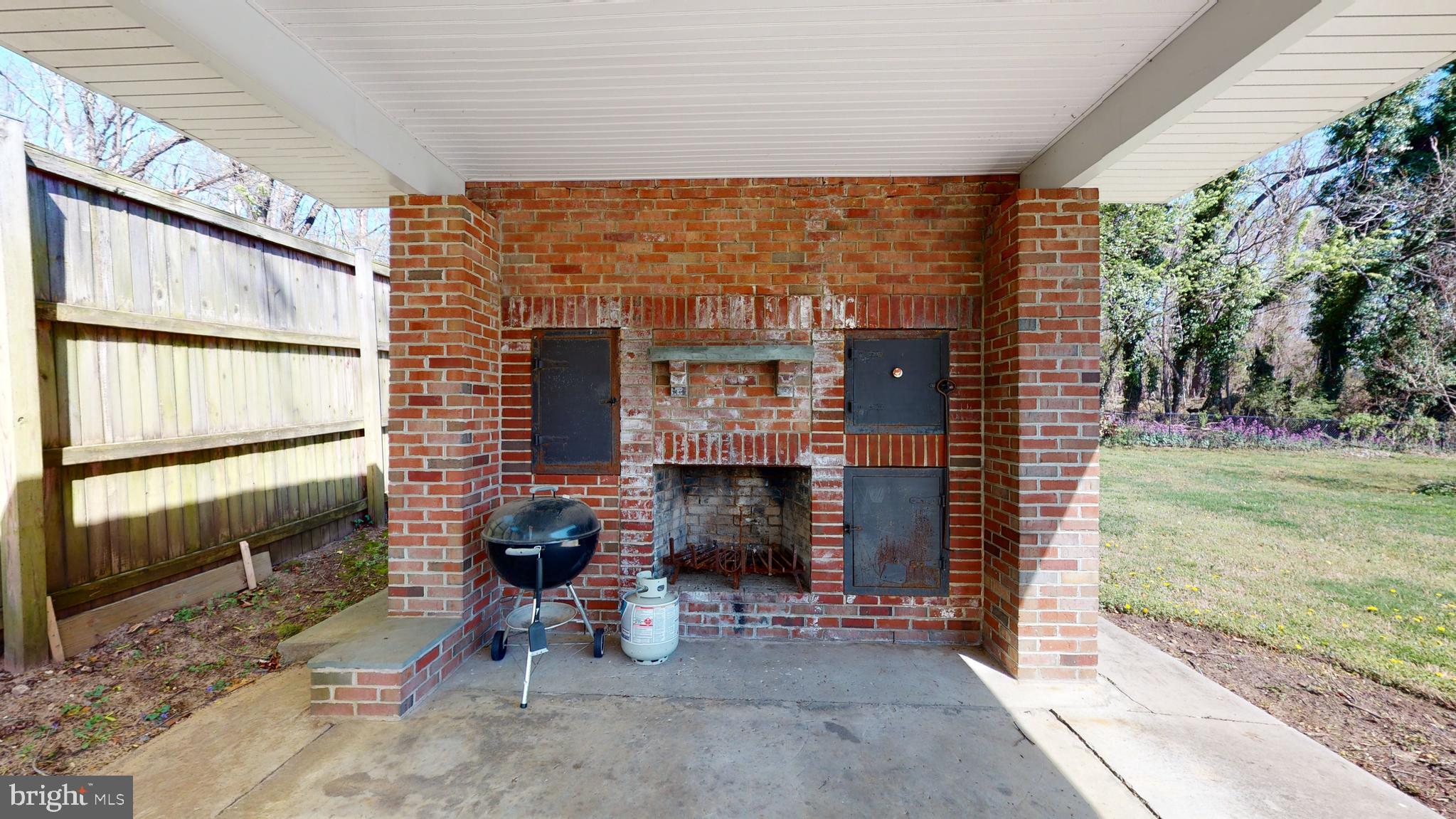 SHORE ACRES - Residential