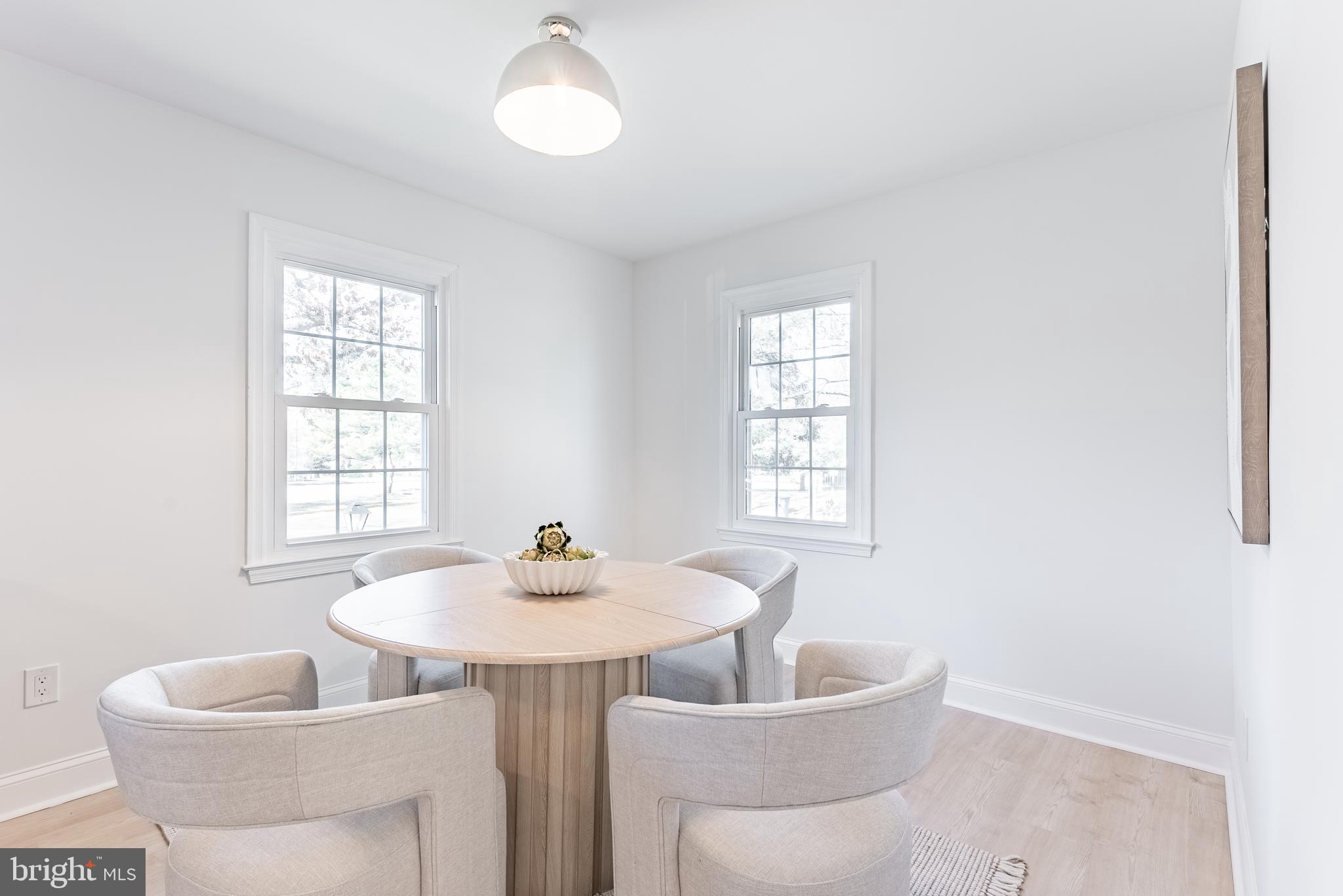 LAKE BRADDOCK - Residential