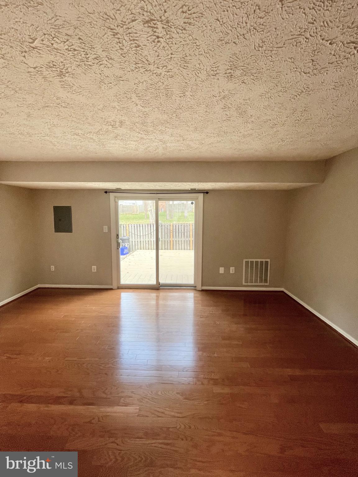 JEFFERSON GREEN - Residential Lease