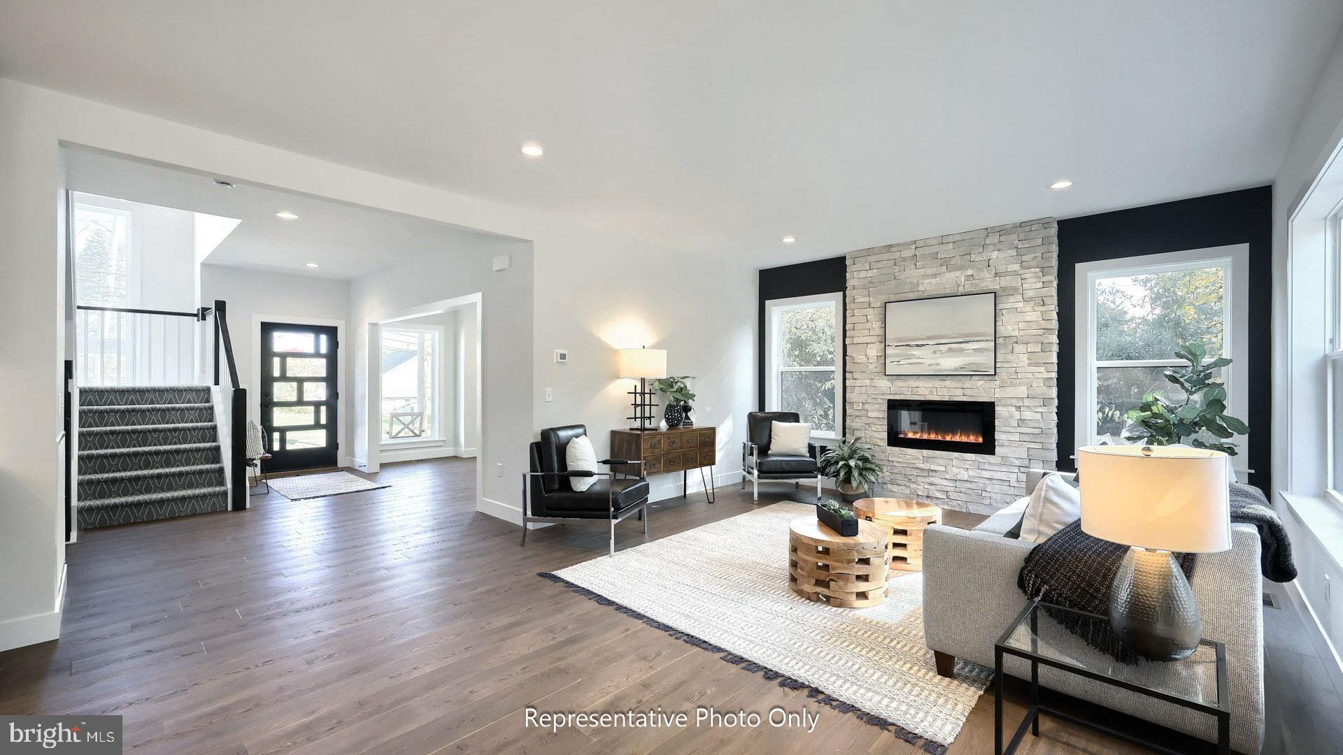 SOUTHGATE - Residential