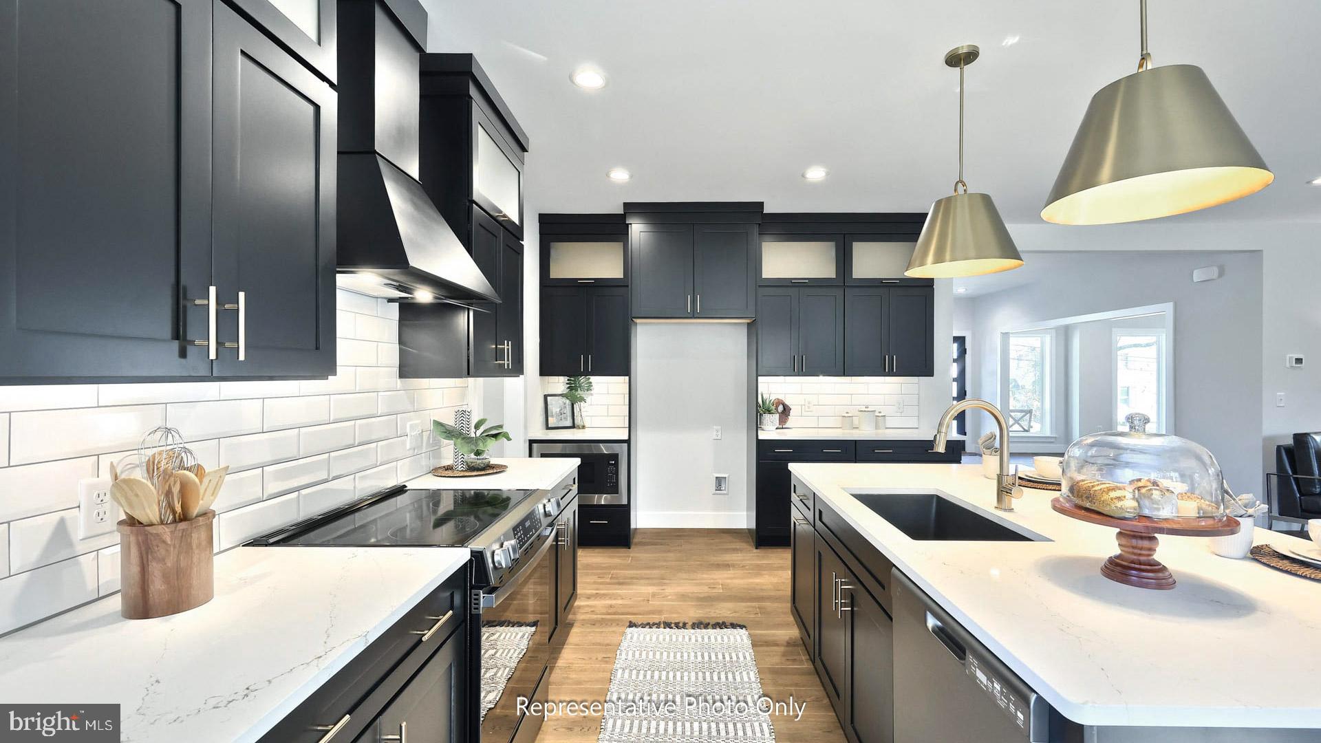 SOUTHGATE - Residential