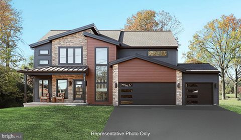 124 ALEXANDRIA DRIVE ANNVILLE PA 17003