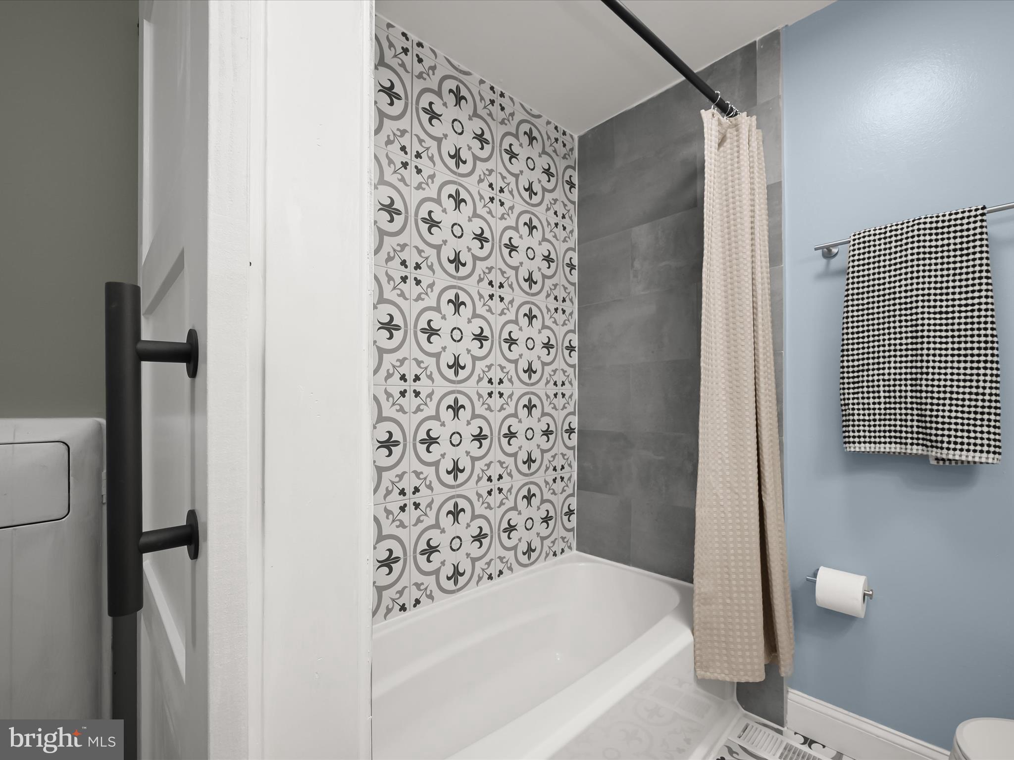 LILAC GARDENS - Residential