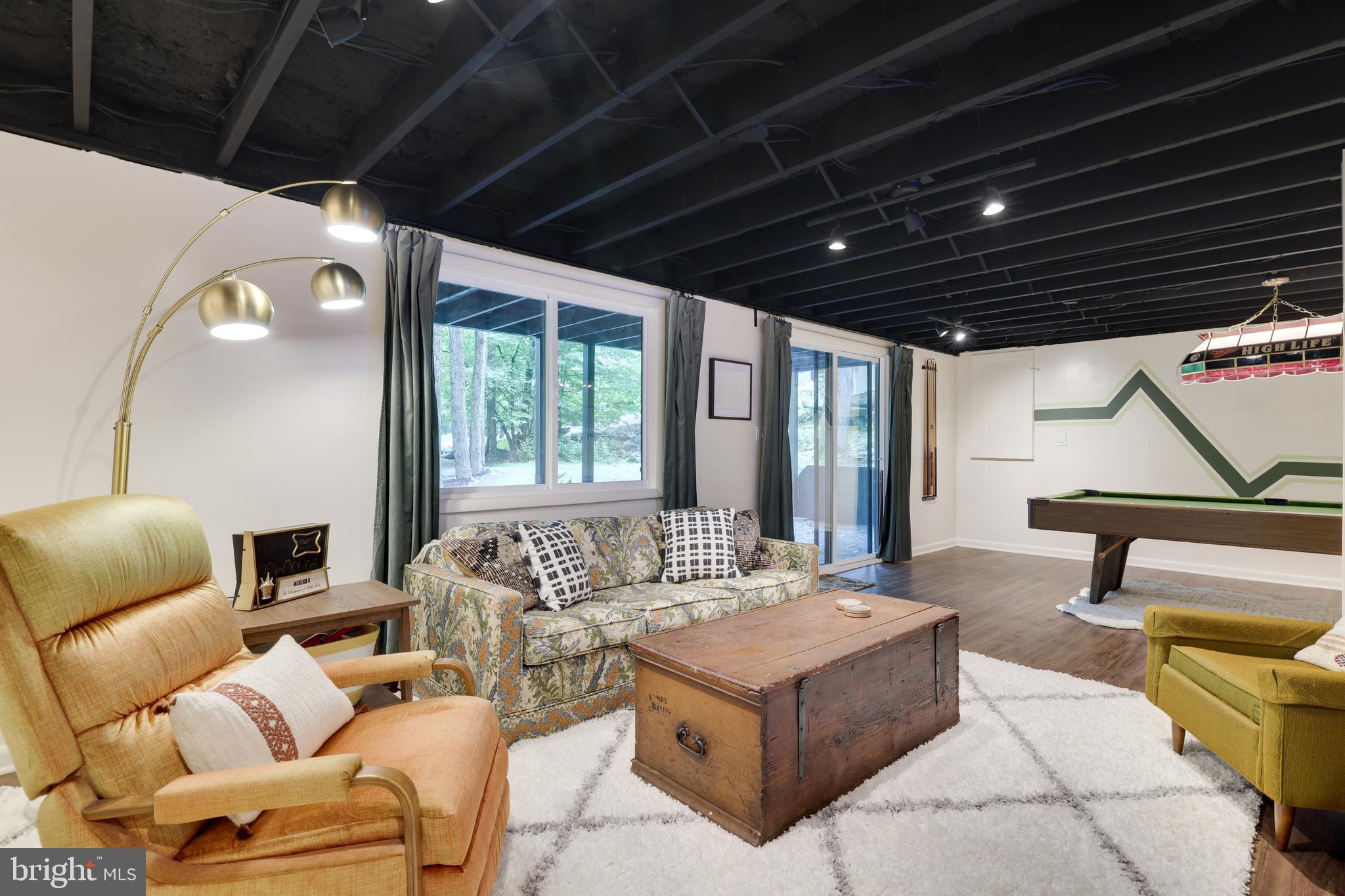 HIDEOUT THE - Residential