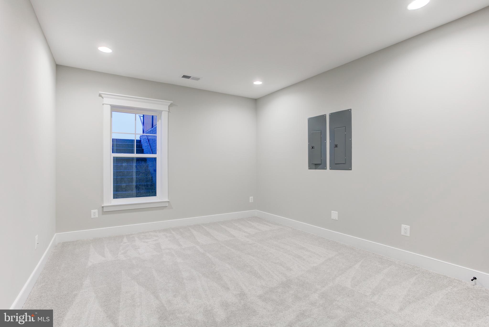 BEACON HILL - Residential