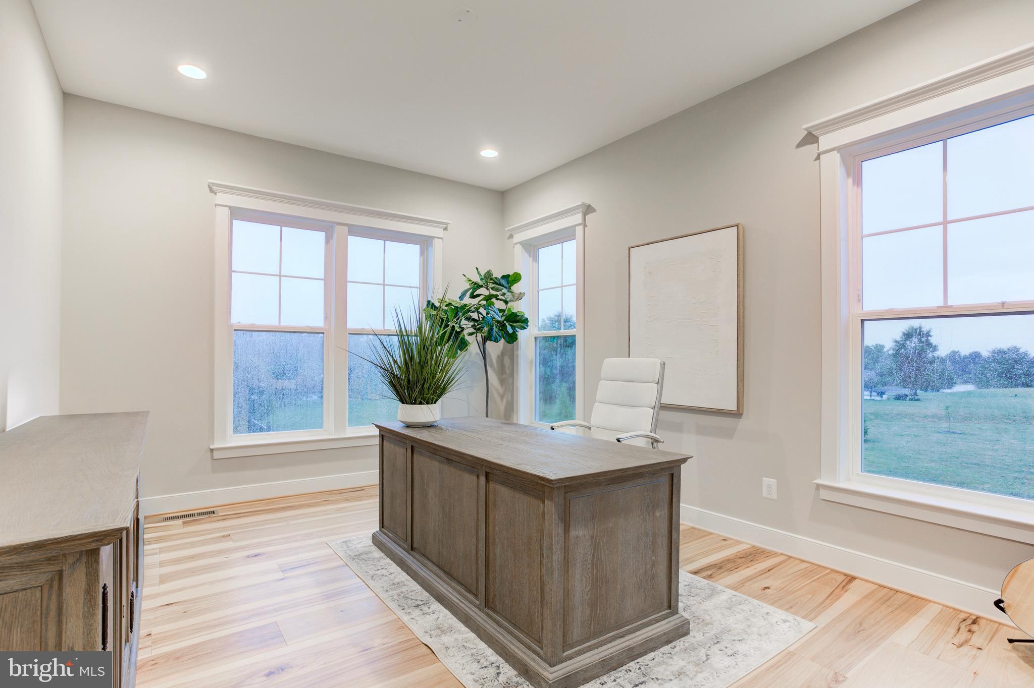 BEACON HILL - Residential