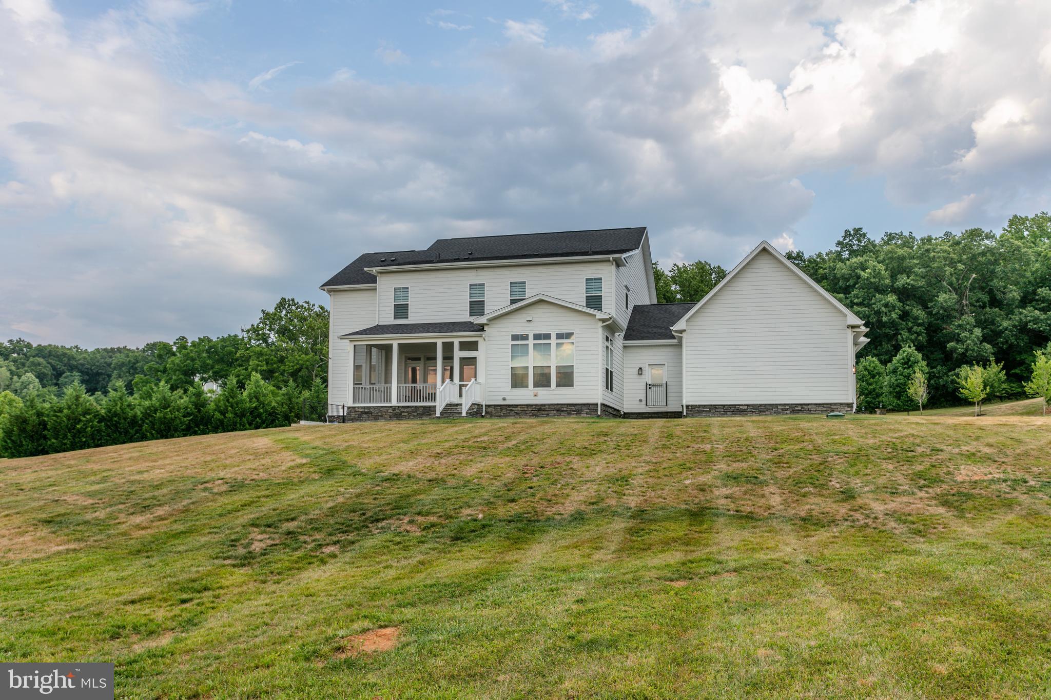 BEACON HILL - Residential