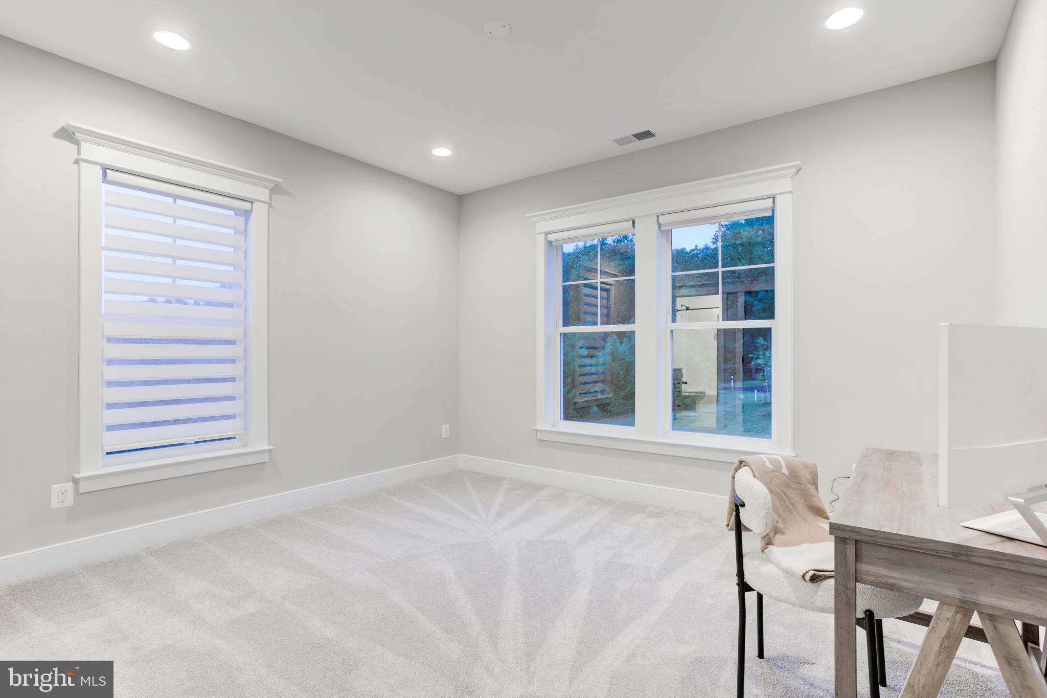 BEACON HILL - Residential