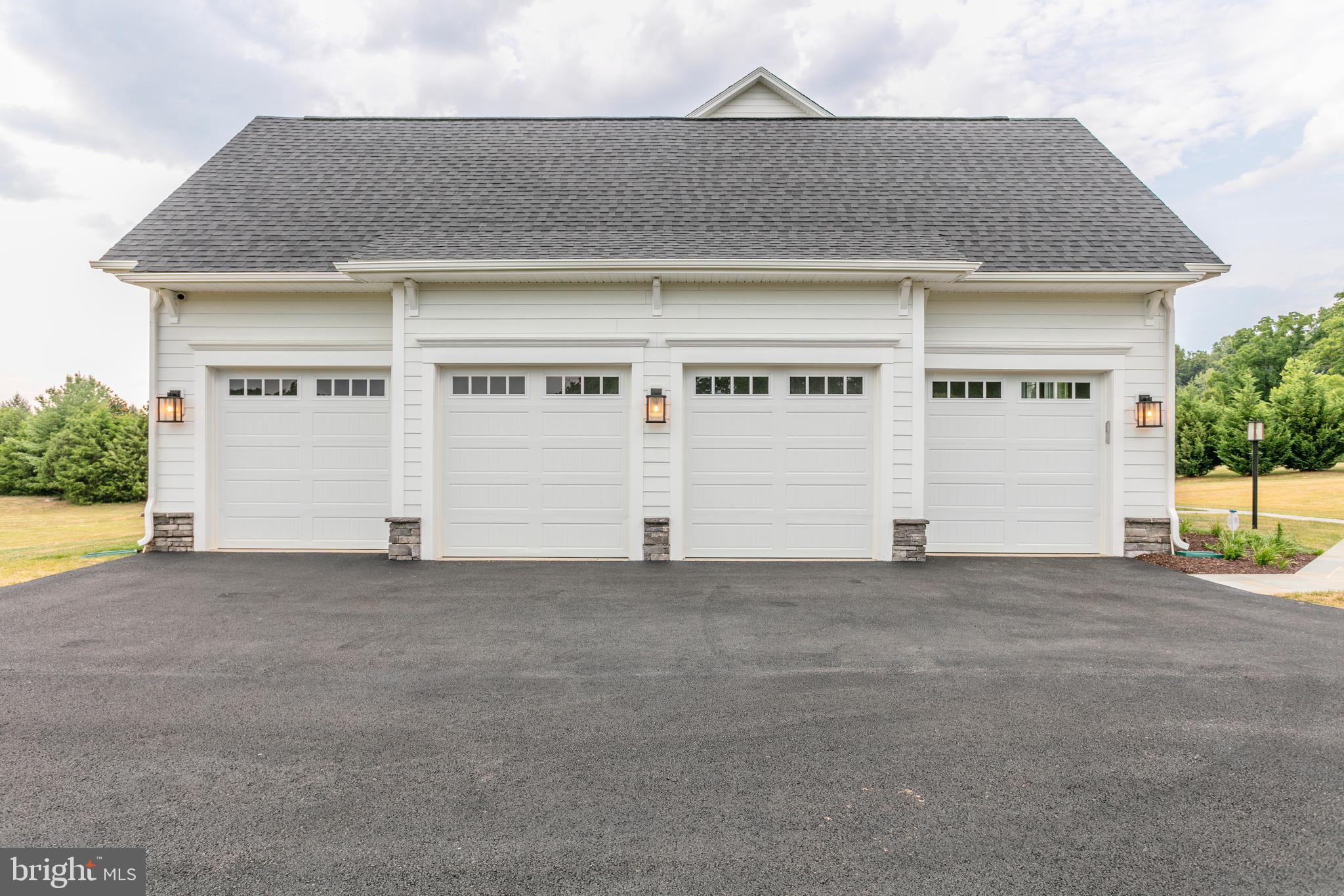 BEACON HILL - Residential