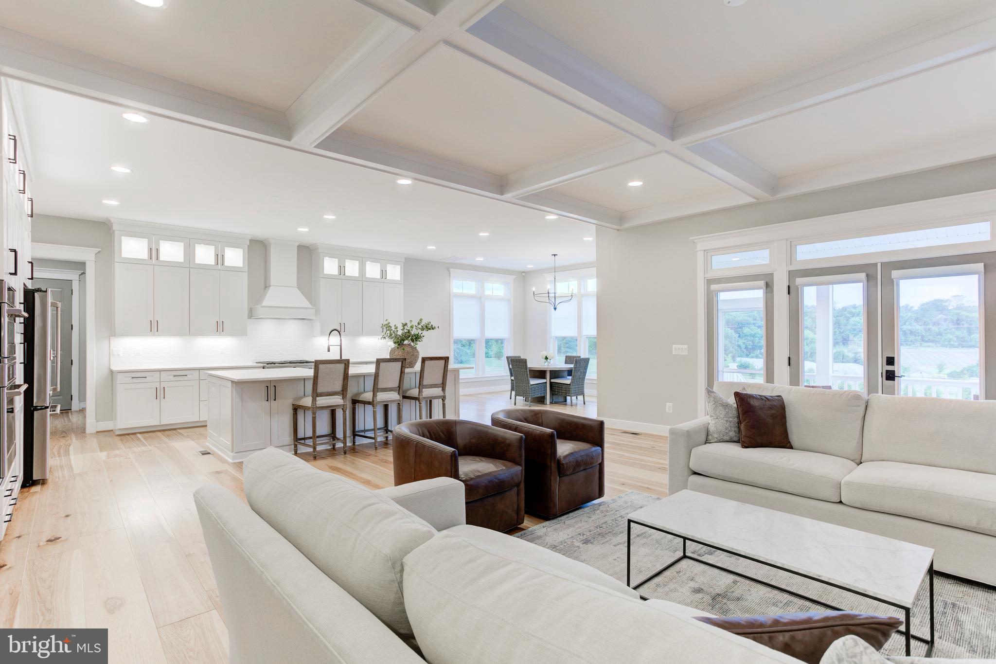 BEACON HILL - Residential