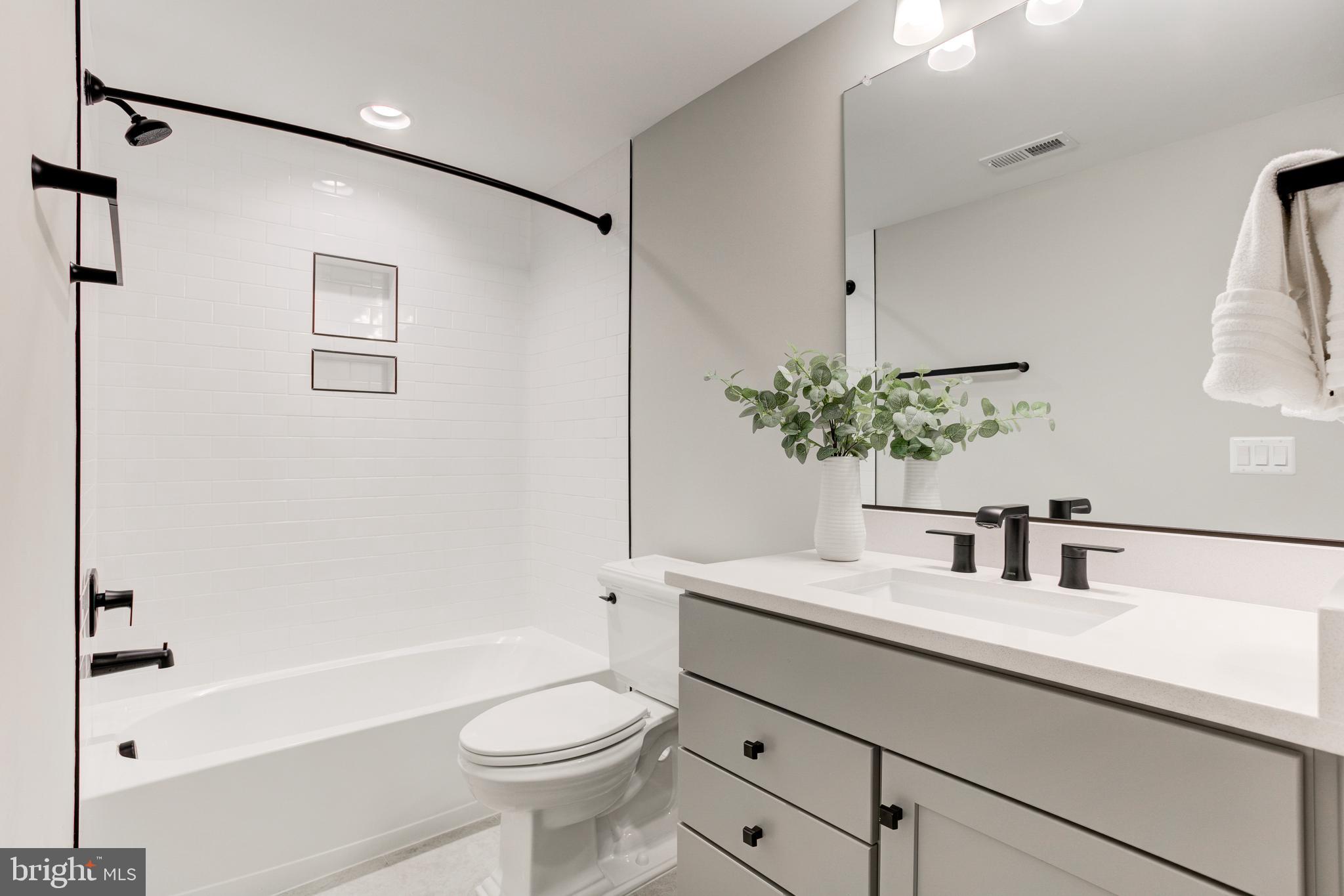 BEACON HILL - Residential