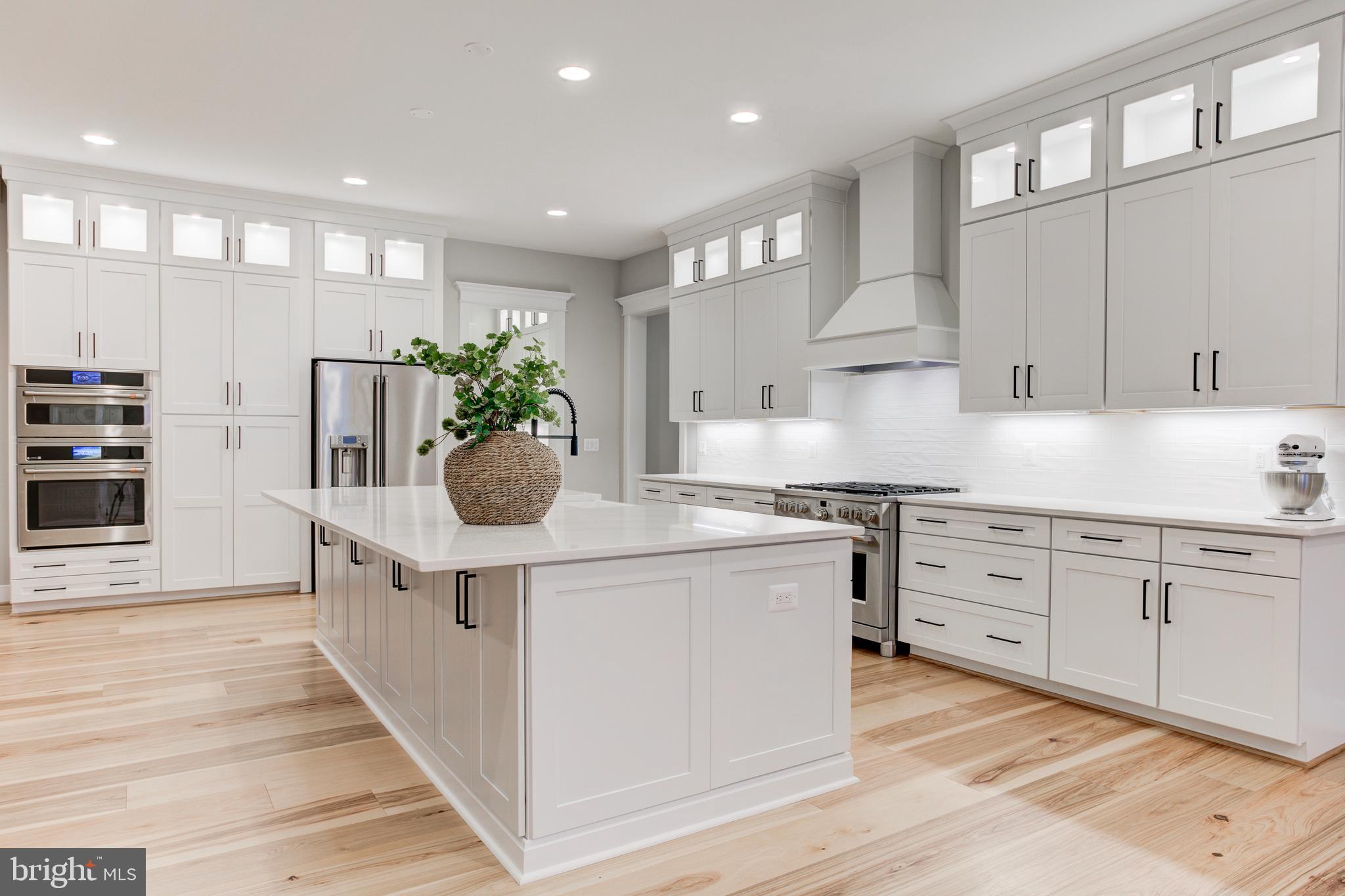 BEACON HILL - Residential